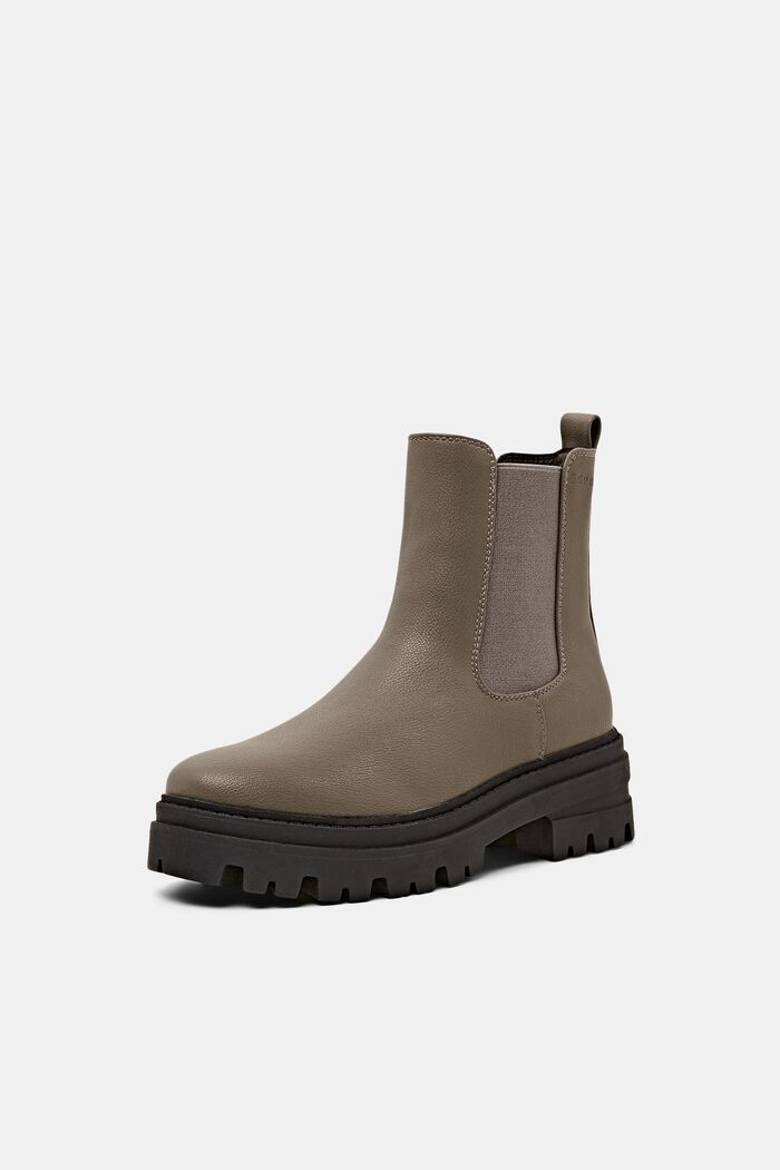 Grobe Boots in Lederoptik