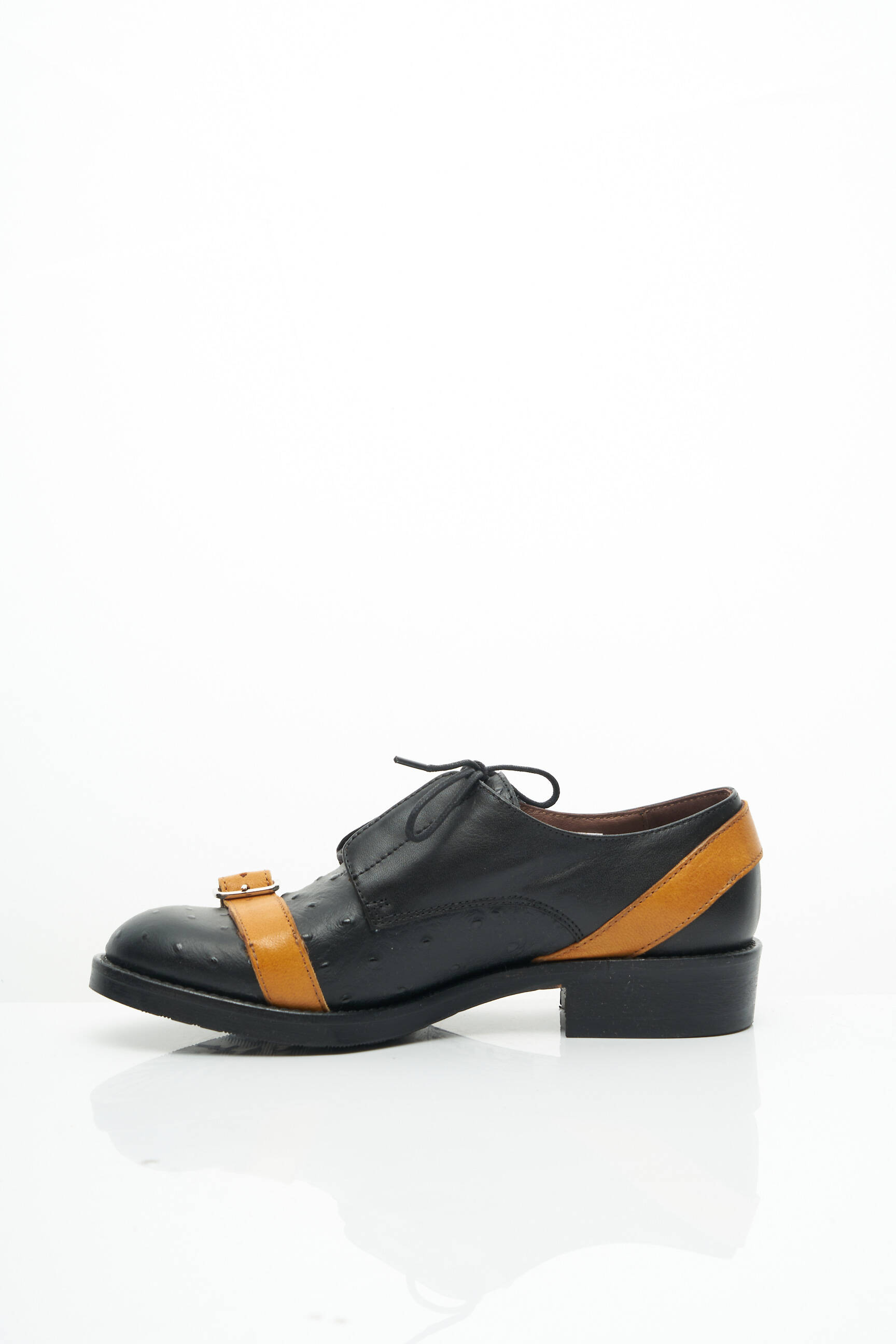 Le Bohemien Derby Femme couleur noir