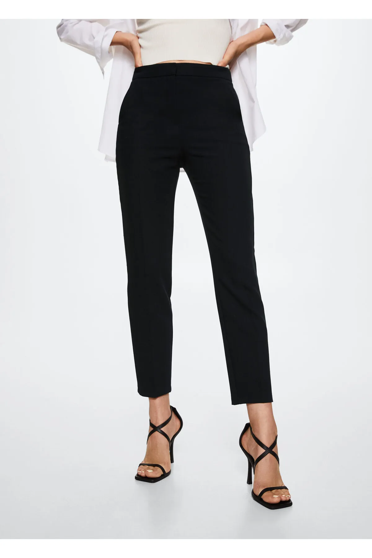 MANGO  Dunkelblaue Damenhose 37074057