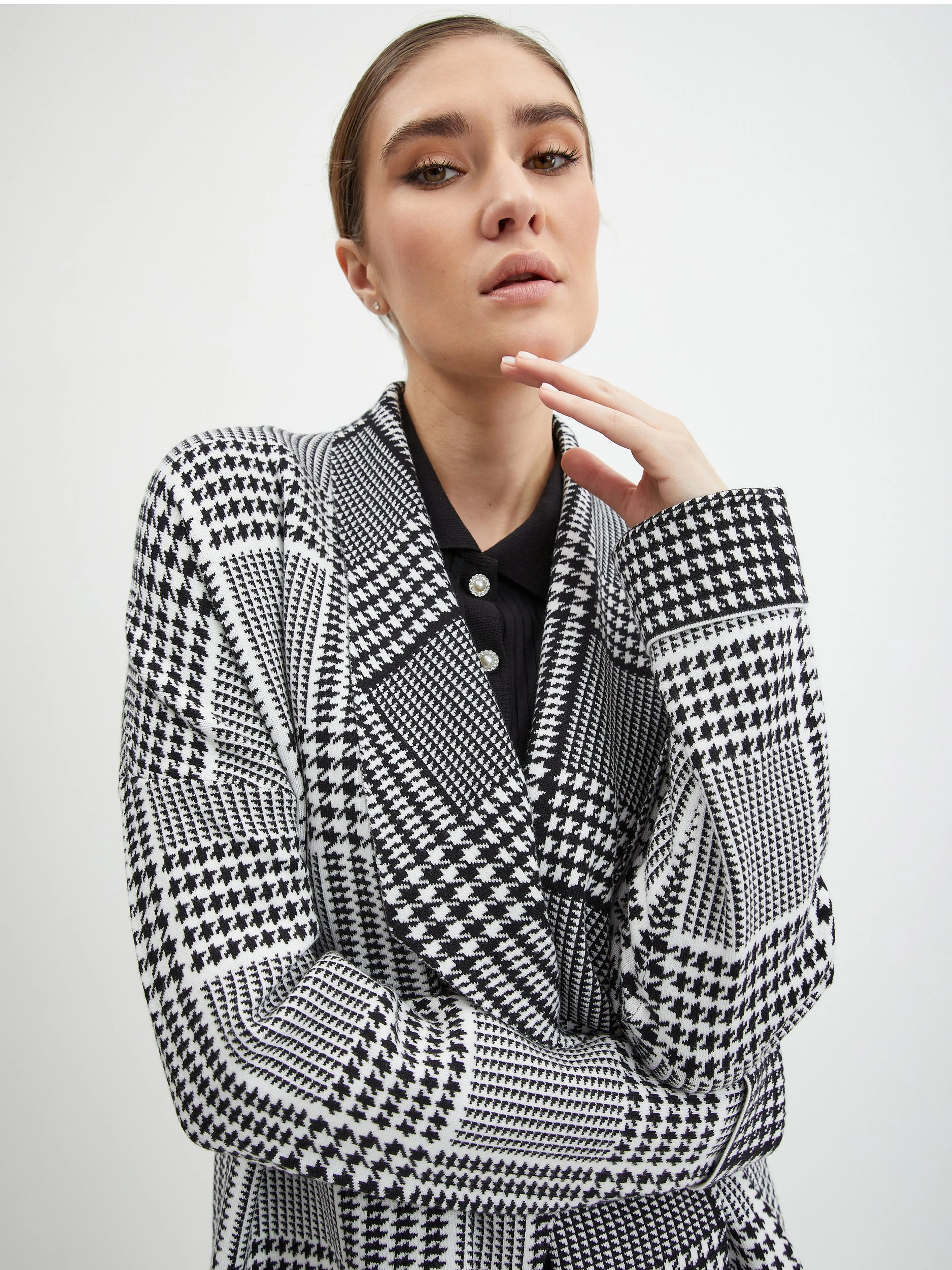 Schwarzer gemusterter Damen Cardigan ORSAY