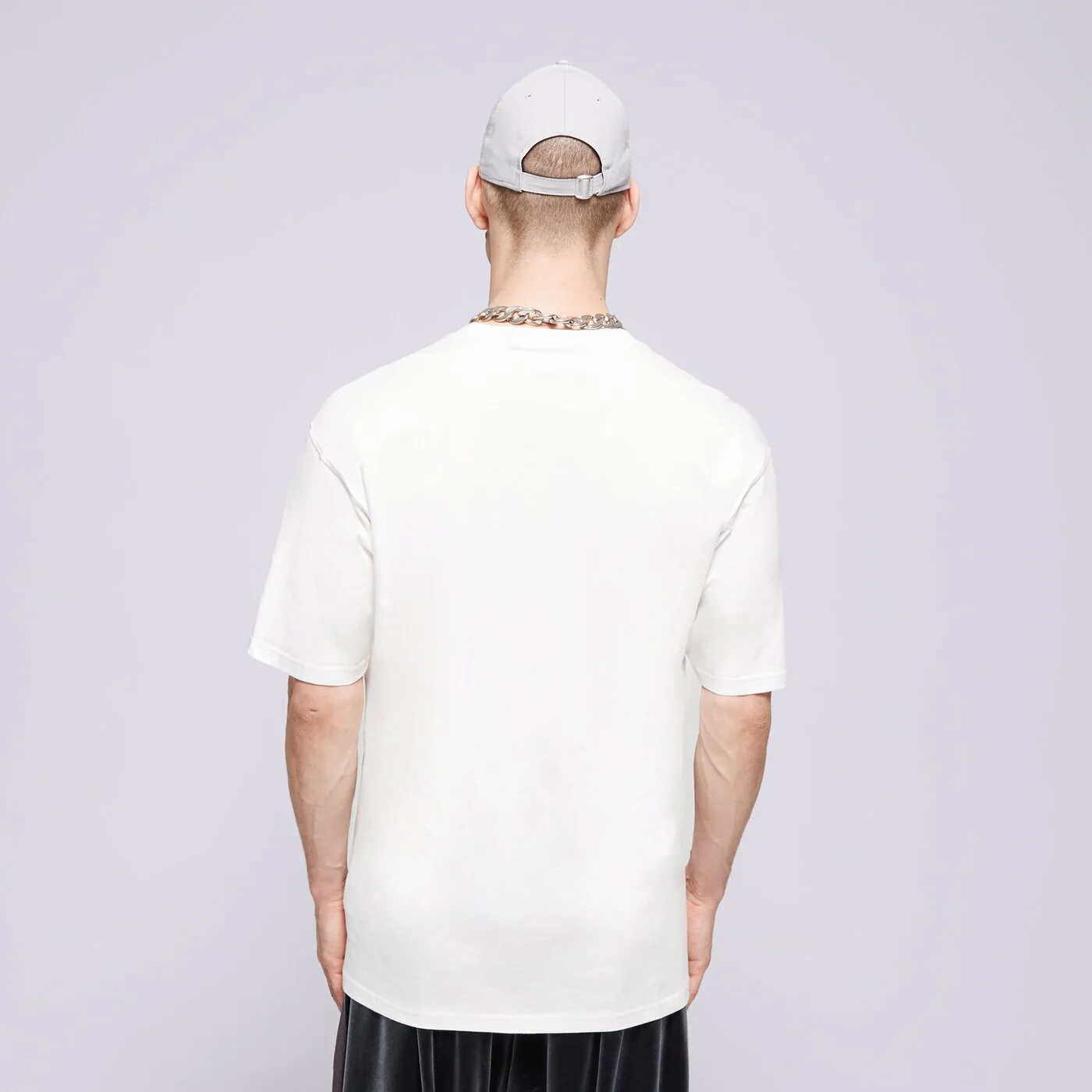 FILA T-SHIRT BADGE LOGO TEE Weiß