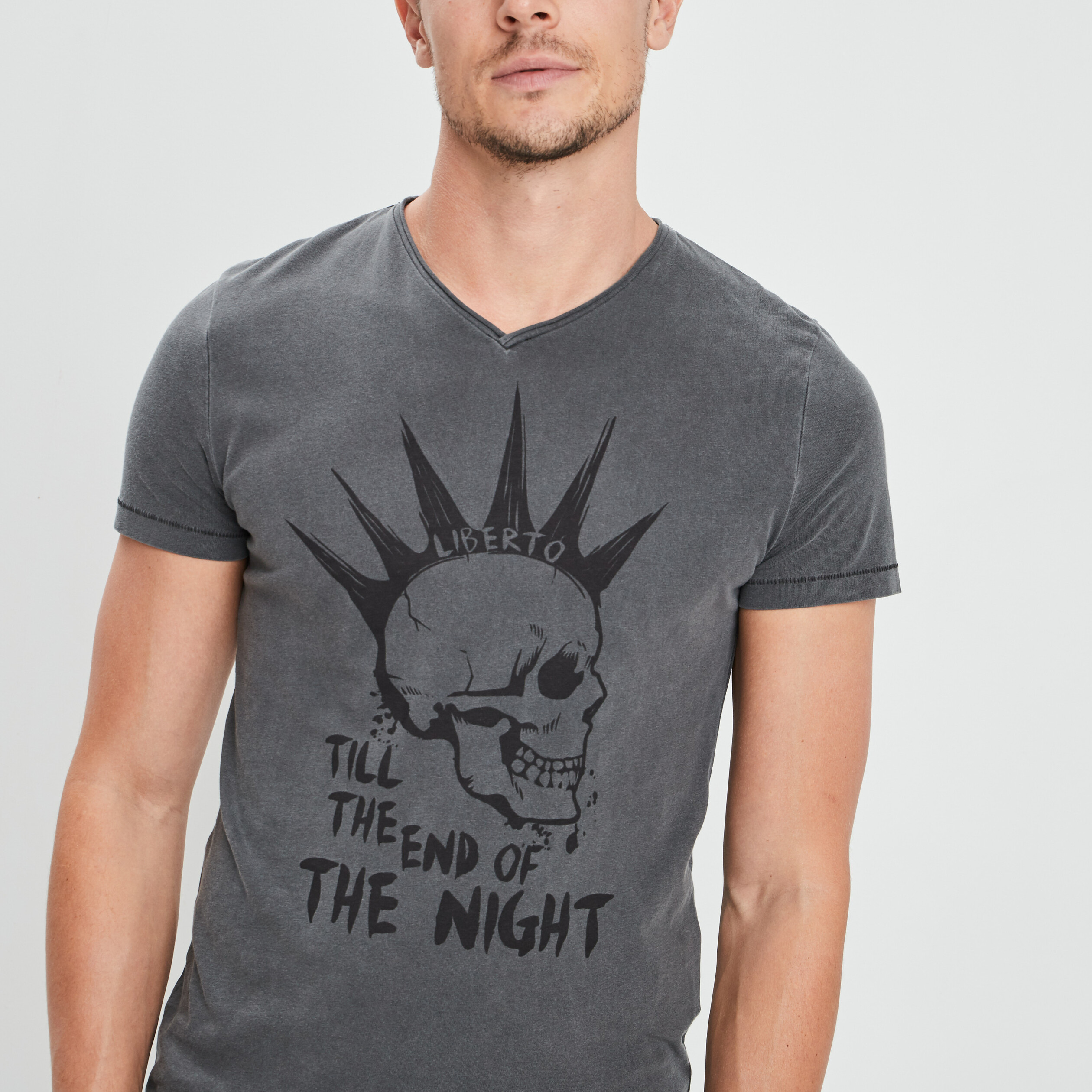 T-shirt ajusté manches courtes gris foncé homme | La Halle