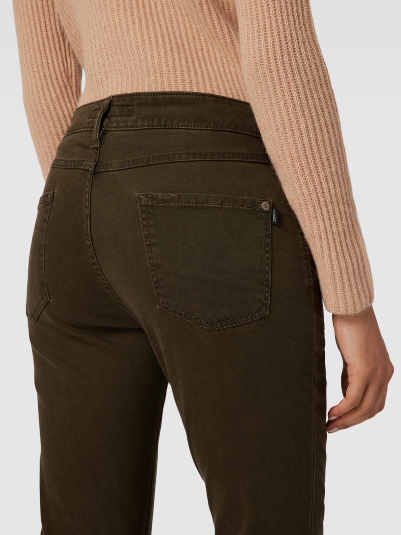 Jeans im 5-Pocket-Design Modell 'CORA' in olivgrün