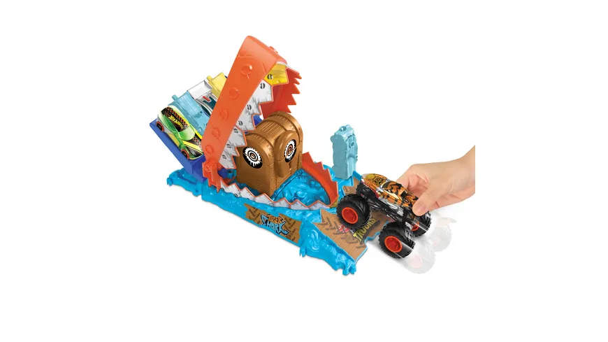 Hot Wheels Monster Trucks Arena Smashers Entry Challenge - Tiger Shark Treasure Chomp Challenge