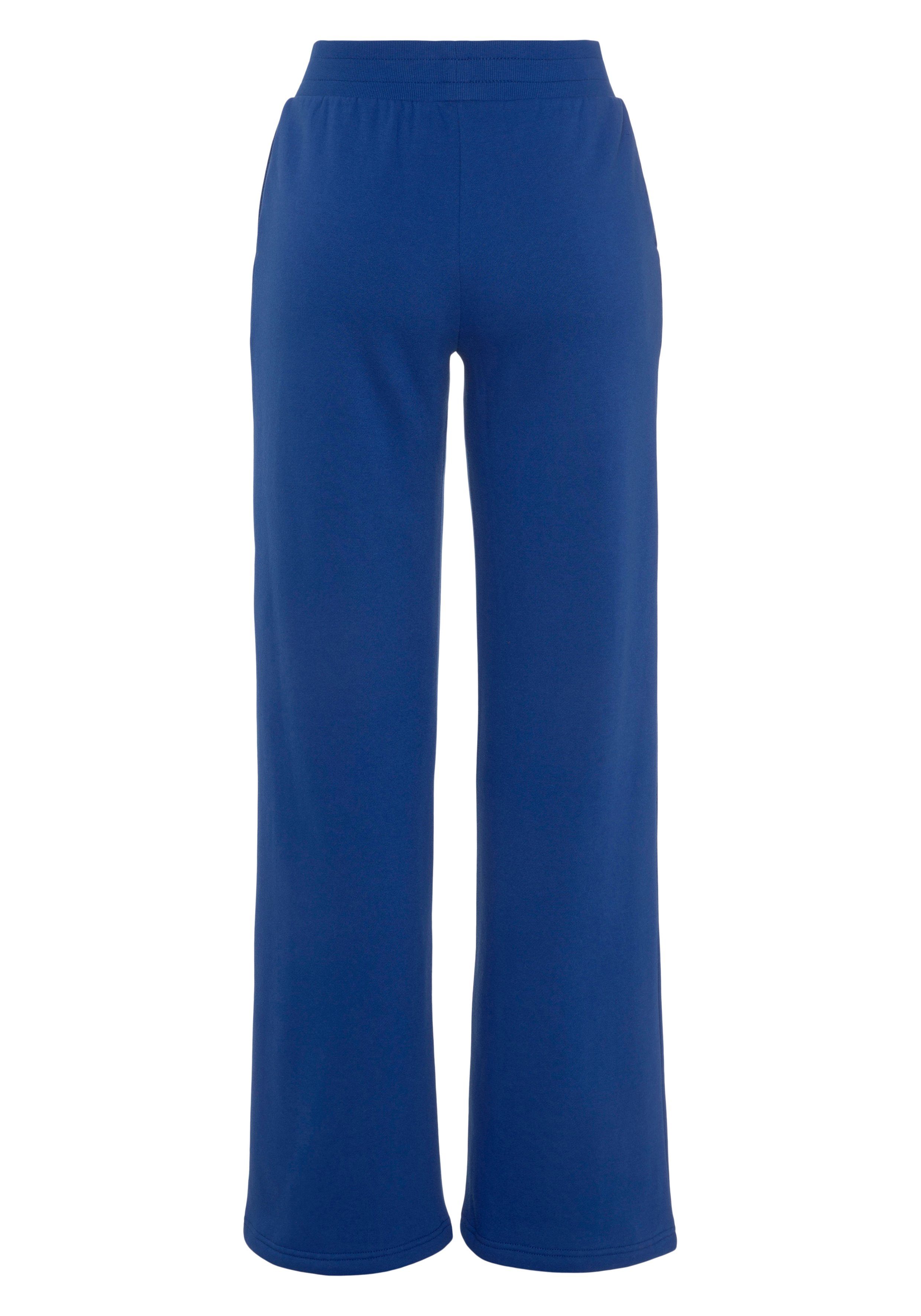 Bench. Loungewear Sweatpants -Weite Loungehose mit Eingrifftaschen und Logodruck, Loungewear, Loungeanzug