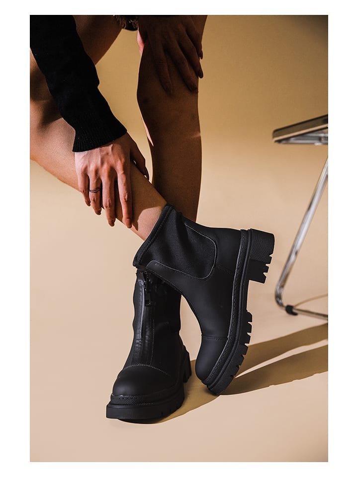 Sixth Sens Boots in Schwarz günstig kaufen