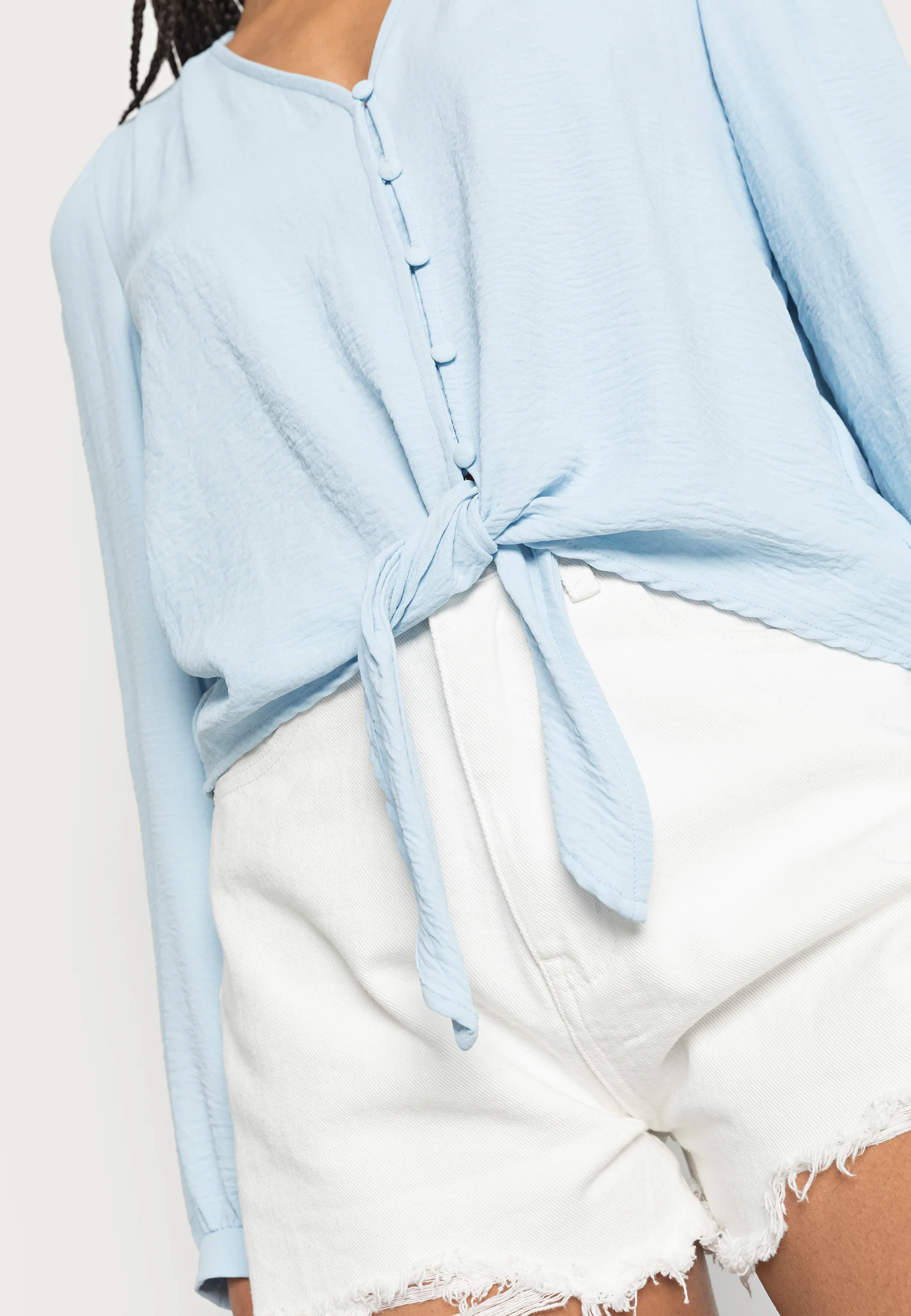 SOLO ONLMETTE NUDO- Blusa
