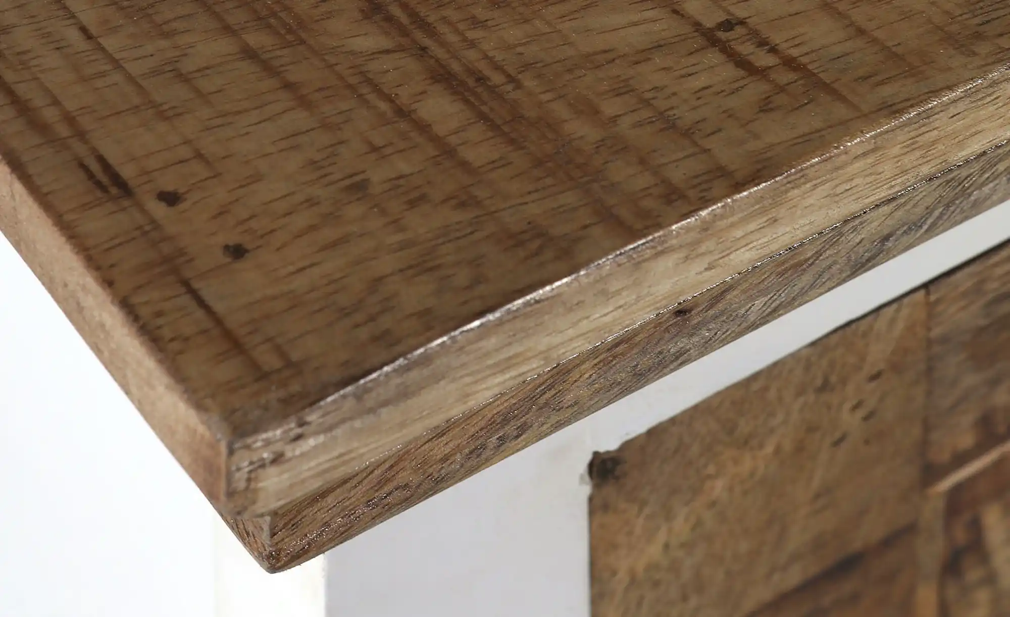 Woodford TV-Board Sora