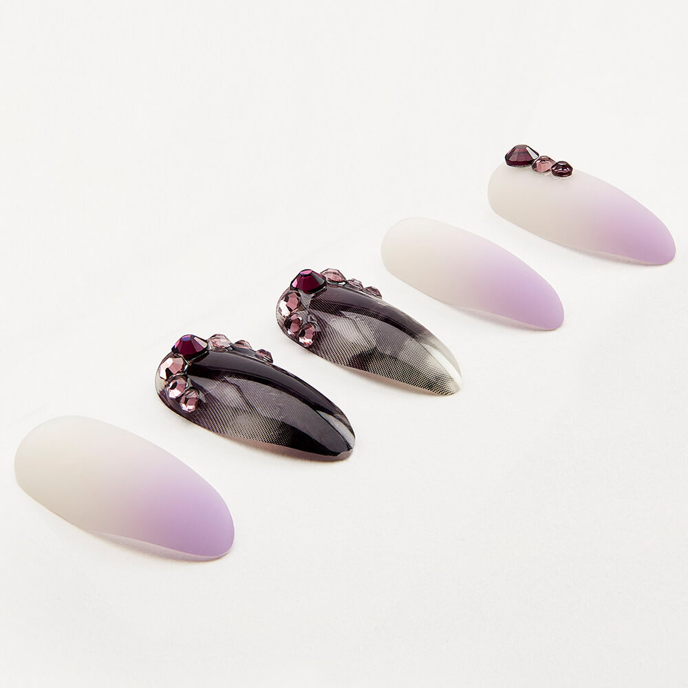 Ardell Nail Addict Marble Purple Ombre Faux-ongles prêt à poser Ardell avec accessoires