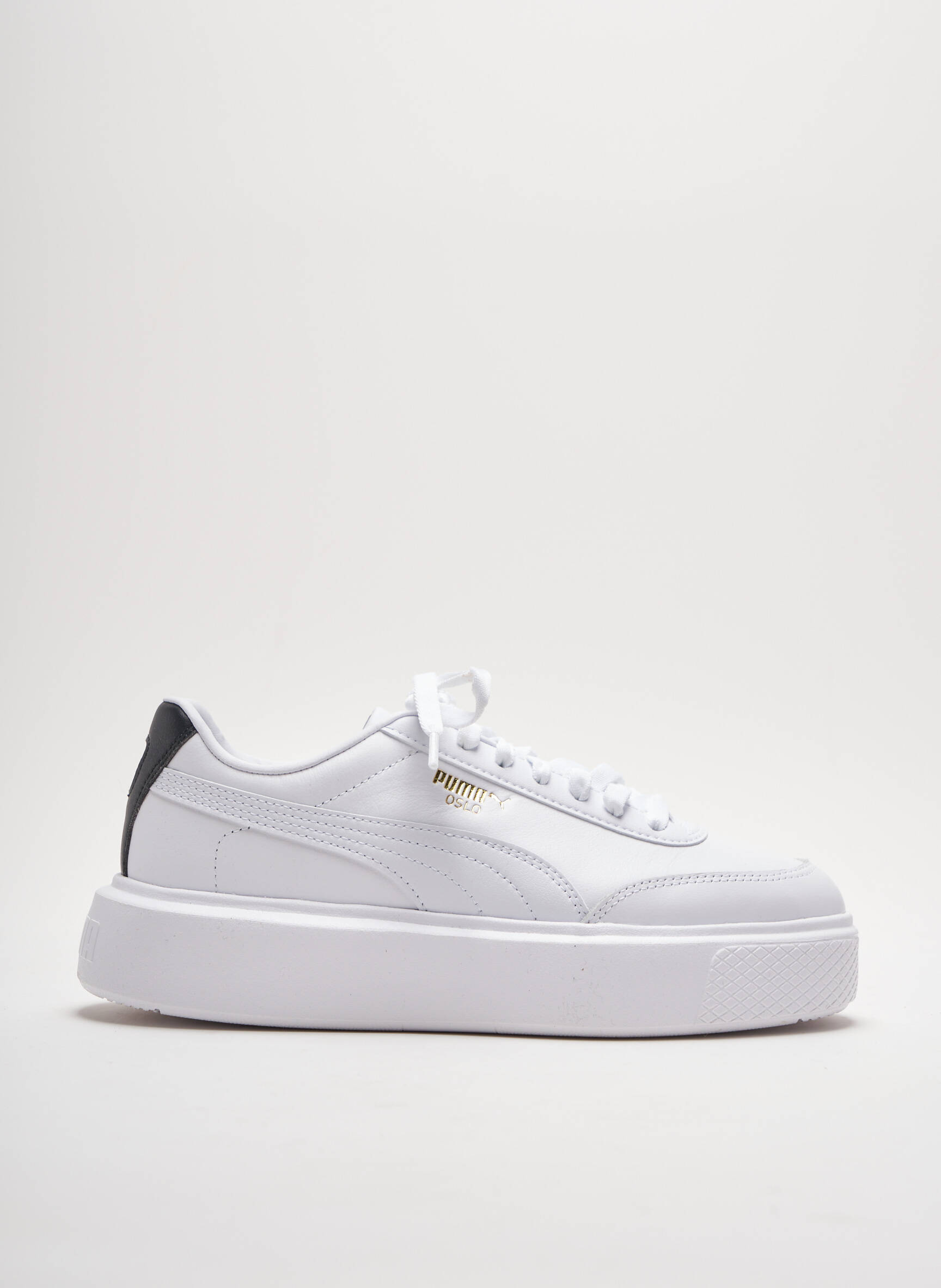 Puma Baskets Femme couleur blanc