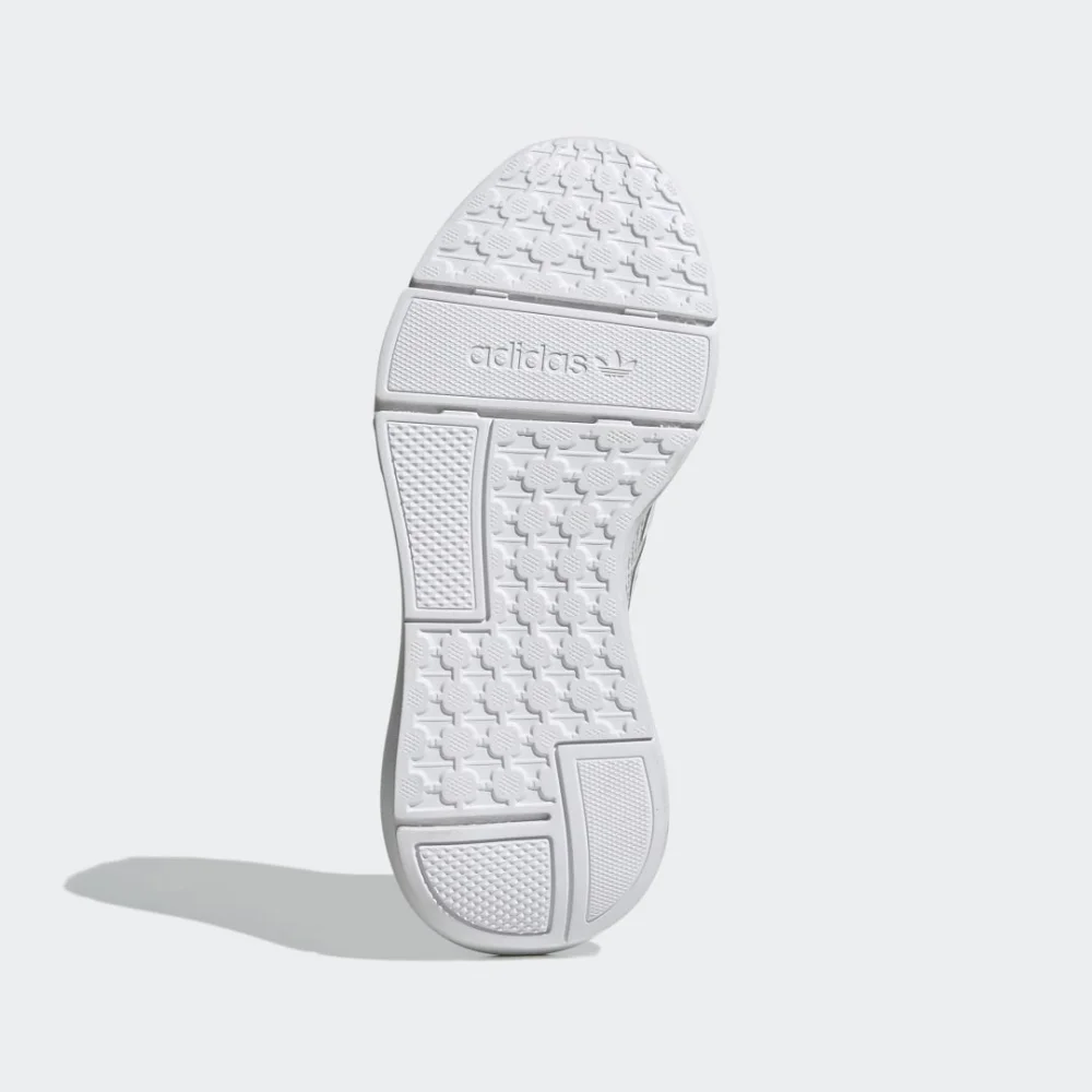 adidas Swift Run 22 GW8175 / weiss