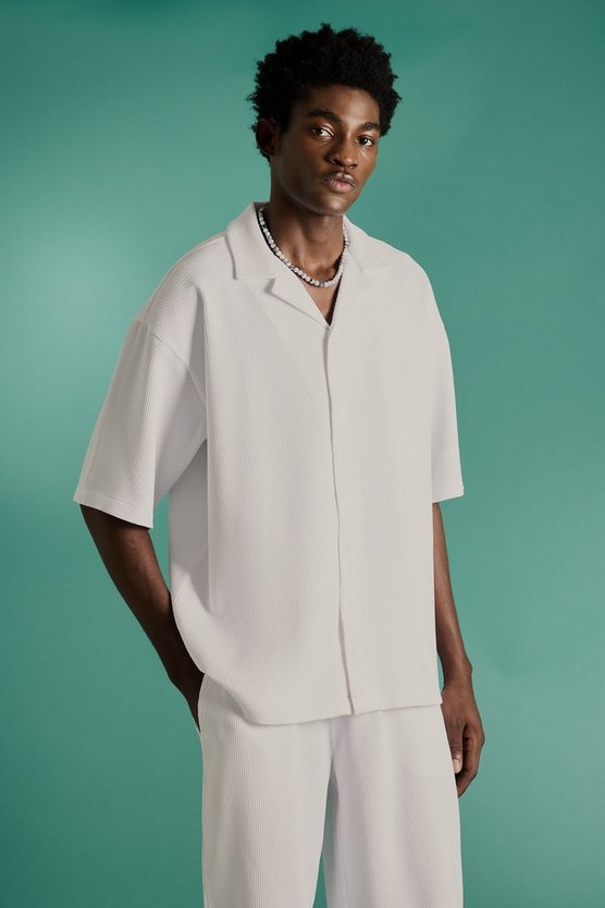 Kurzärmliges Oversize Hemd & Hose mit geradem Bein