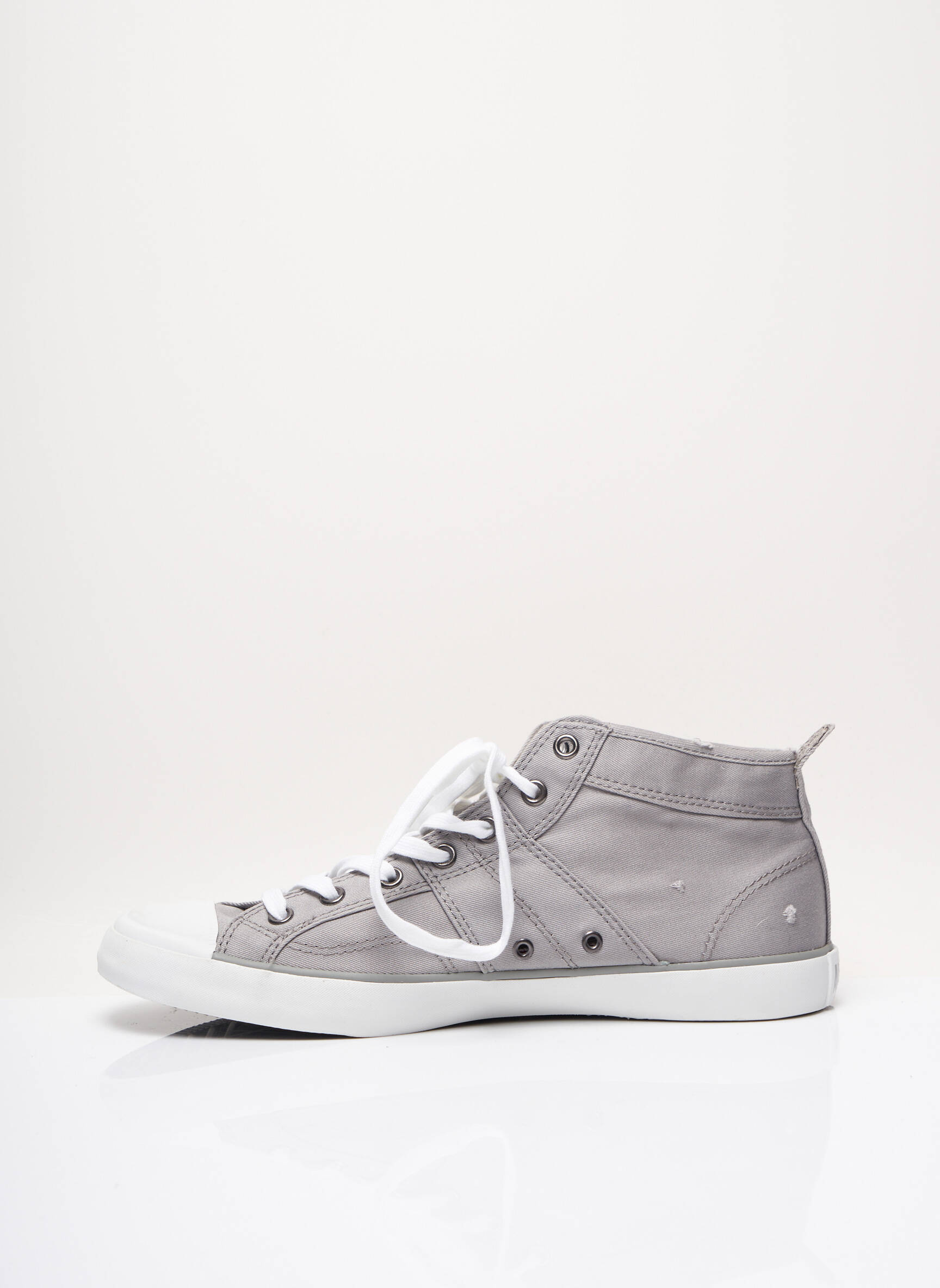Converse Baskets Femme couleur gris