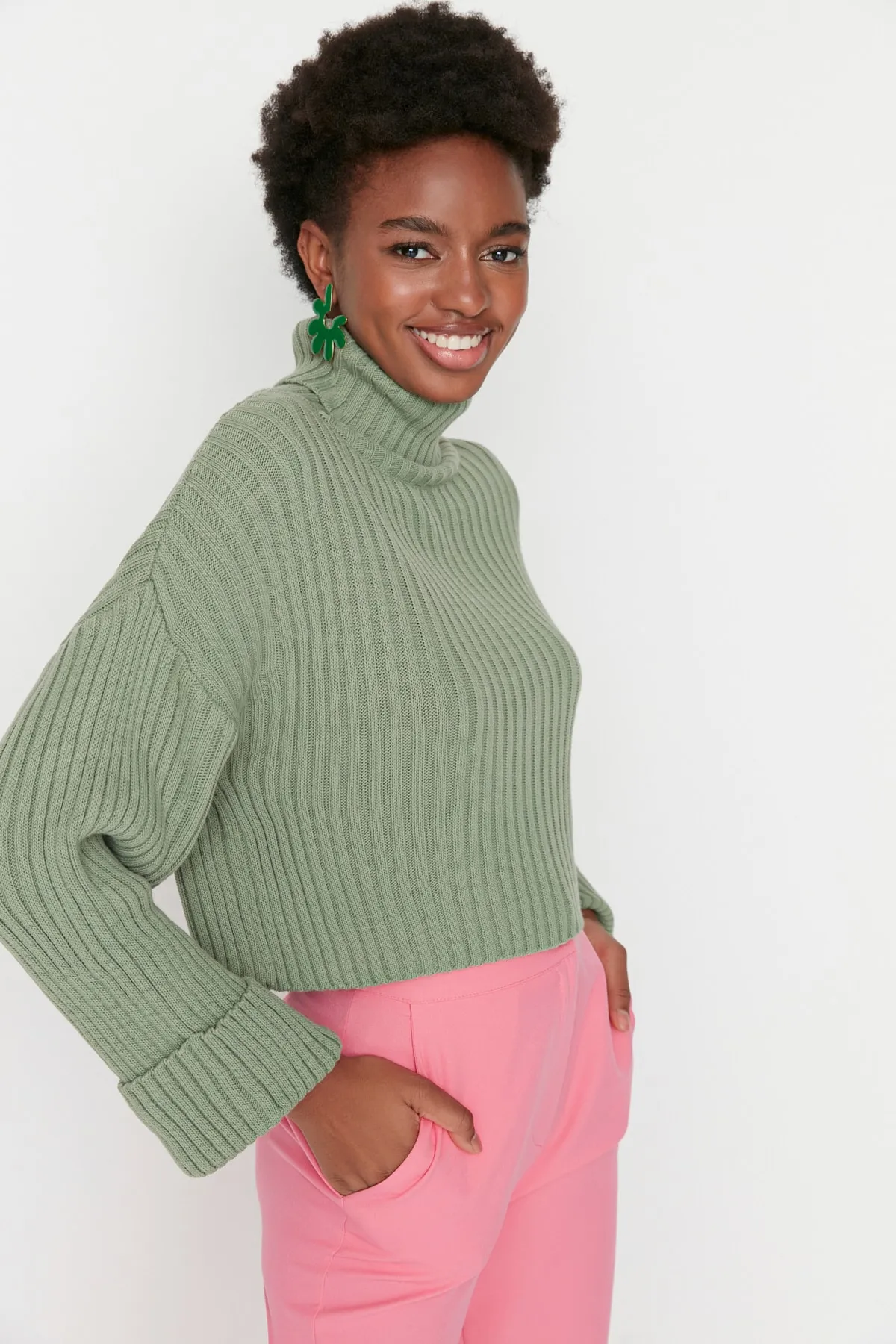 Trendyol Collection  Mint Kurzer Basic Strickpullover TWOAW22KZ0223