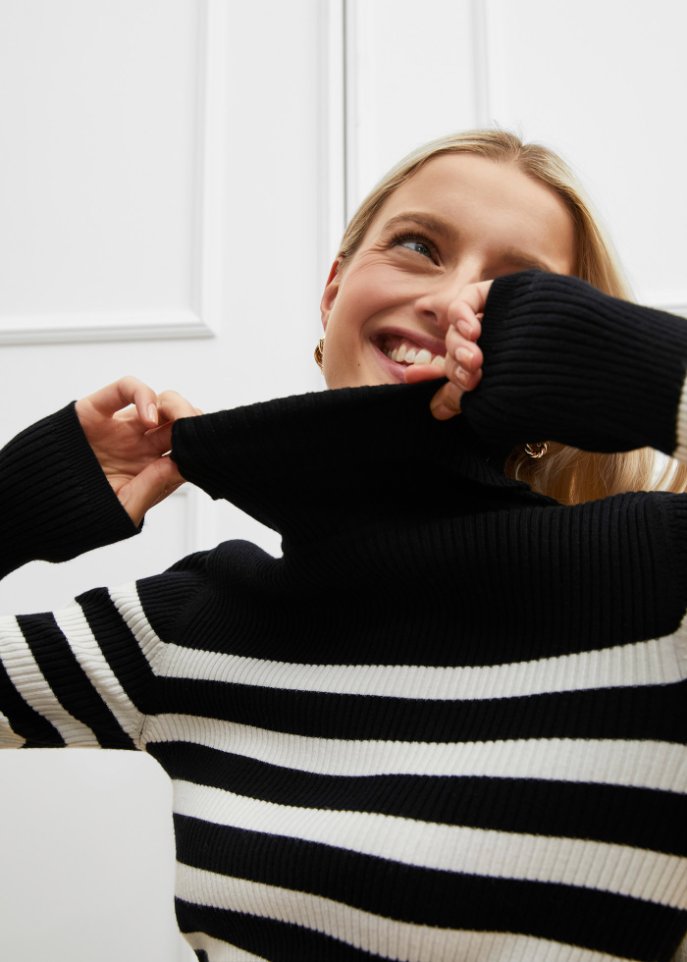 Gestreifter Rollkragenpullover