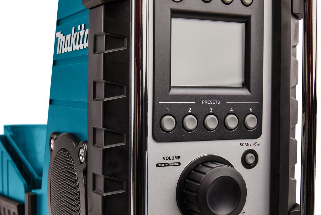 Makita DMR116 radio FM/AM