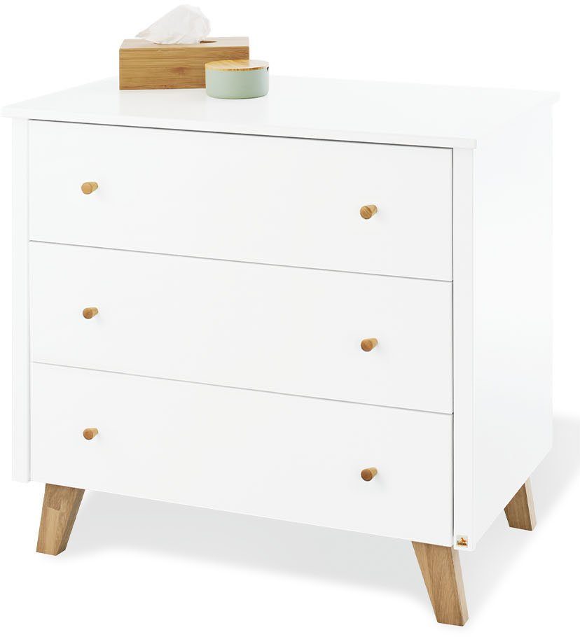 Pinolino® Babyzimmer-Komplettset Hilda & Pan, (Set, 4-St., Hausbett, Wickelkommode, Kleiderschrank, Wandregal), breit; mit Hausbett, Wickelkommode, 2-trg. Kleiderschrank & Wandregal