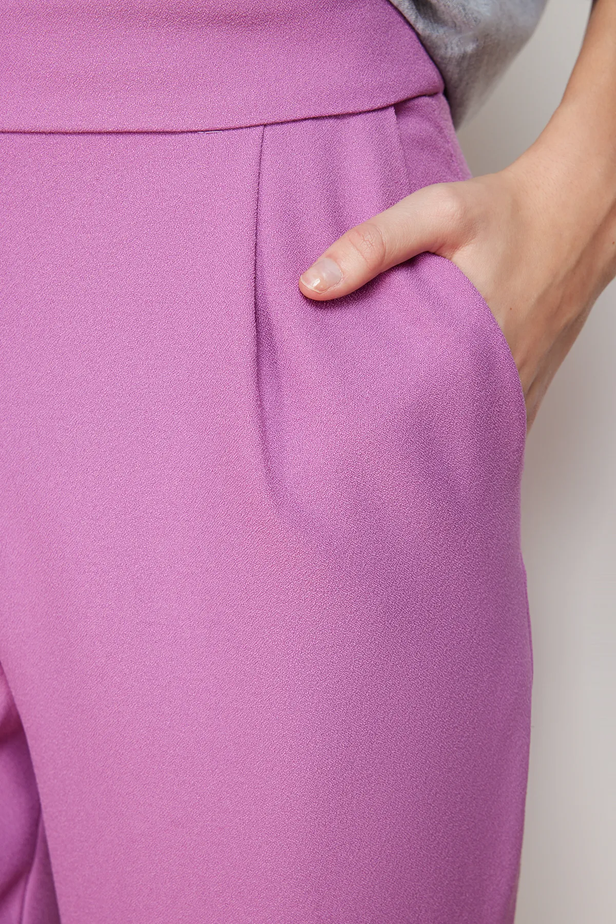 Trendyol Collection  Fuchsia Gerade/Gerader Schnitt Plissee-Gewebehose TWOSS19WX0017
