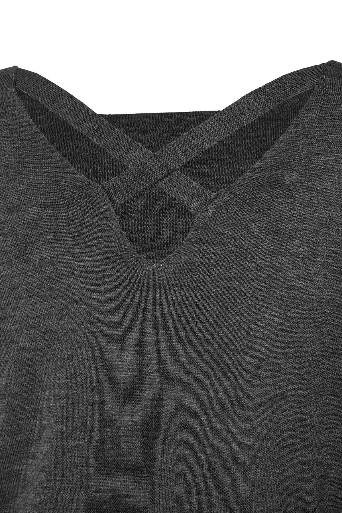 Trendyol Curve  Anthrazitfarbener Strickpullover mit Kreuzband-Detail auf der Rückseite