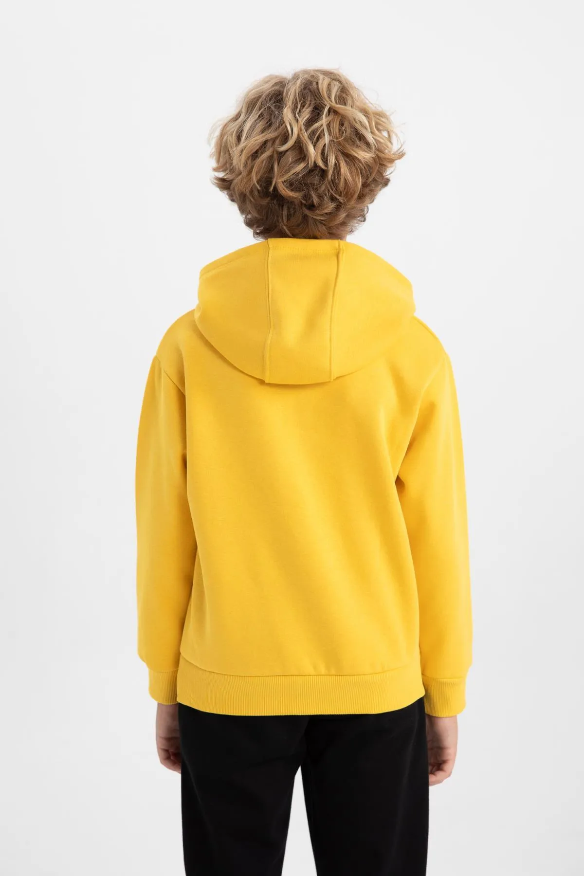 DeFacto  Dickes Kapuzen-Sweatshirt mit regulärer Passform für Jungen