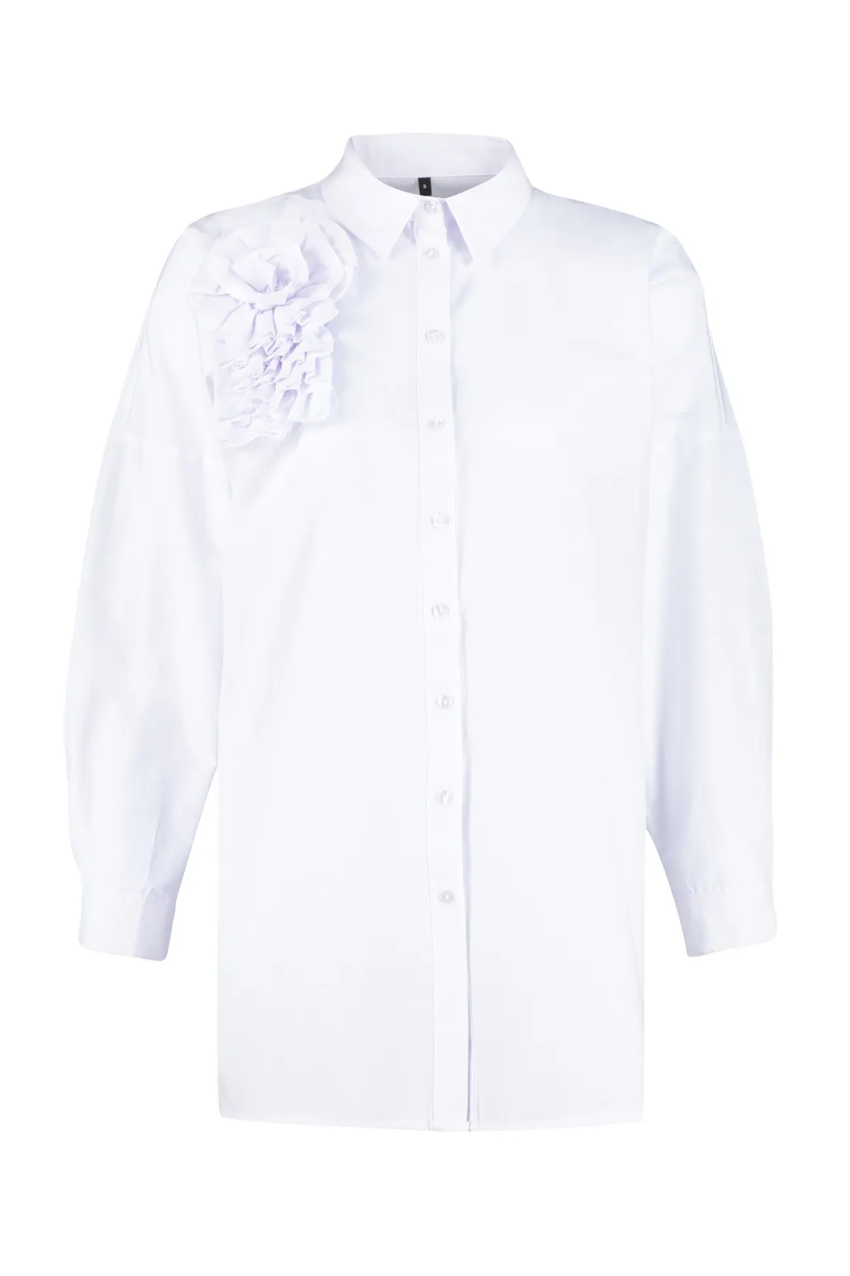 Trendyol Modest  Weißes gewebtes Baumwollhemd mit Blumenapplikationen TCTSS24TG00030