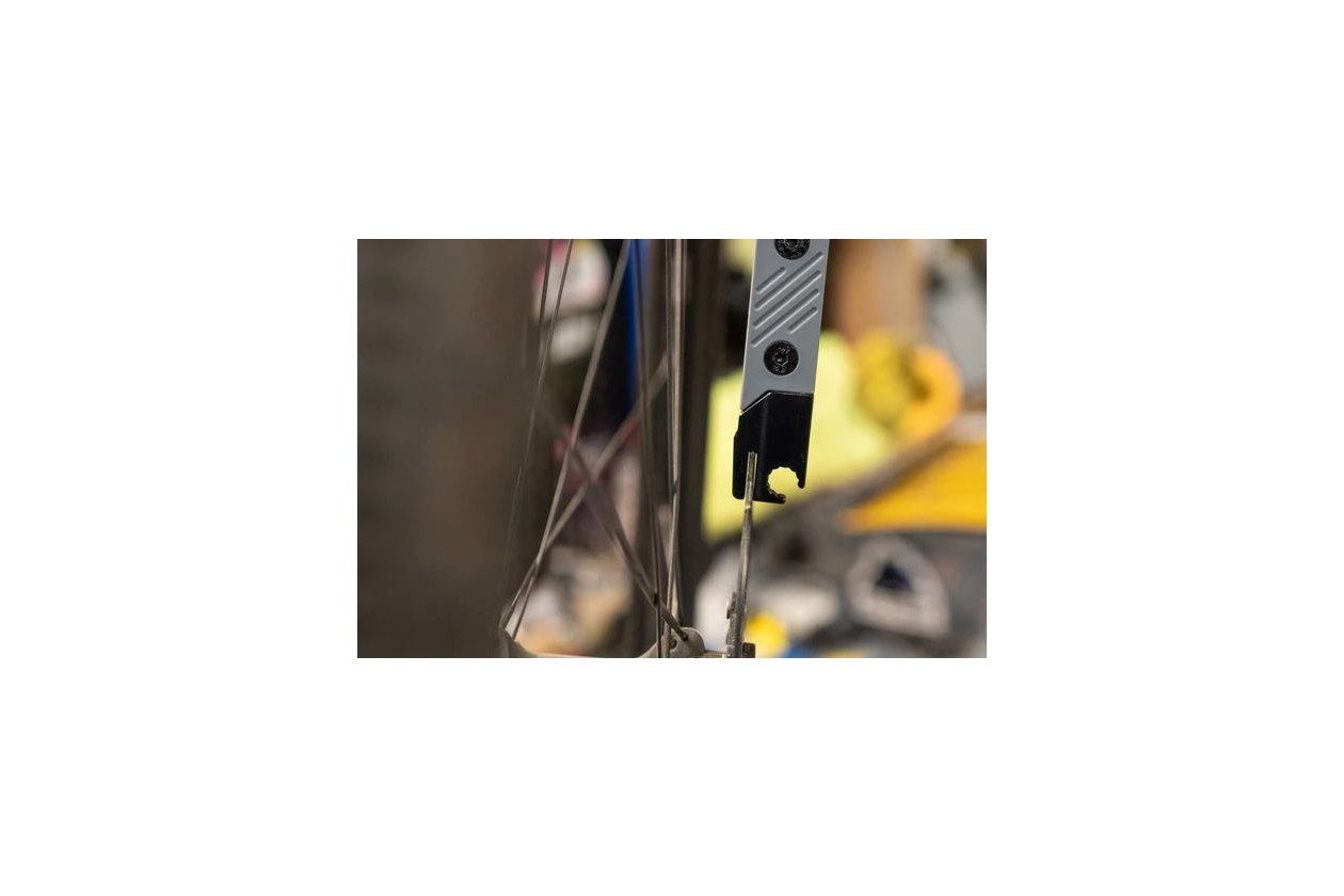 WOLFTOOTH 8-Bit Tire Lever + Disc Brakes Multitool