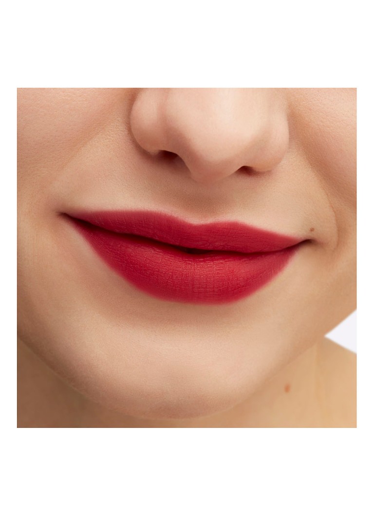 Rossetto Powder Kiss di M·A·C