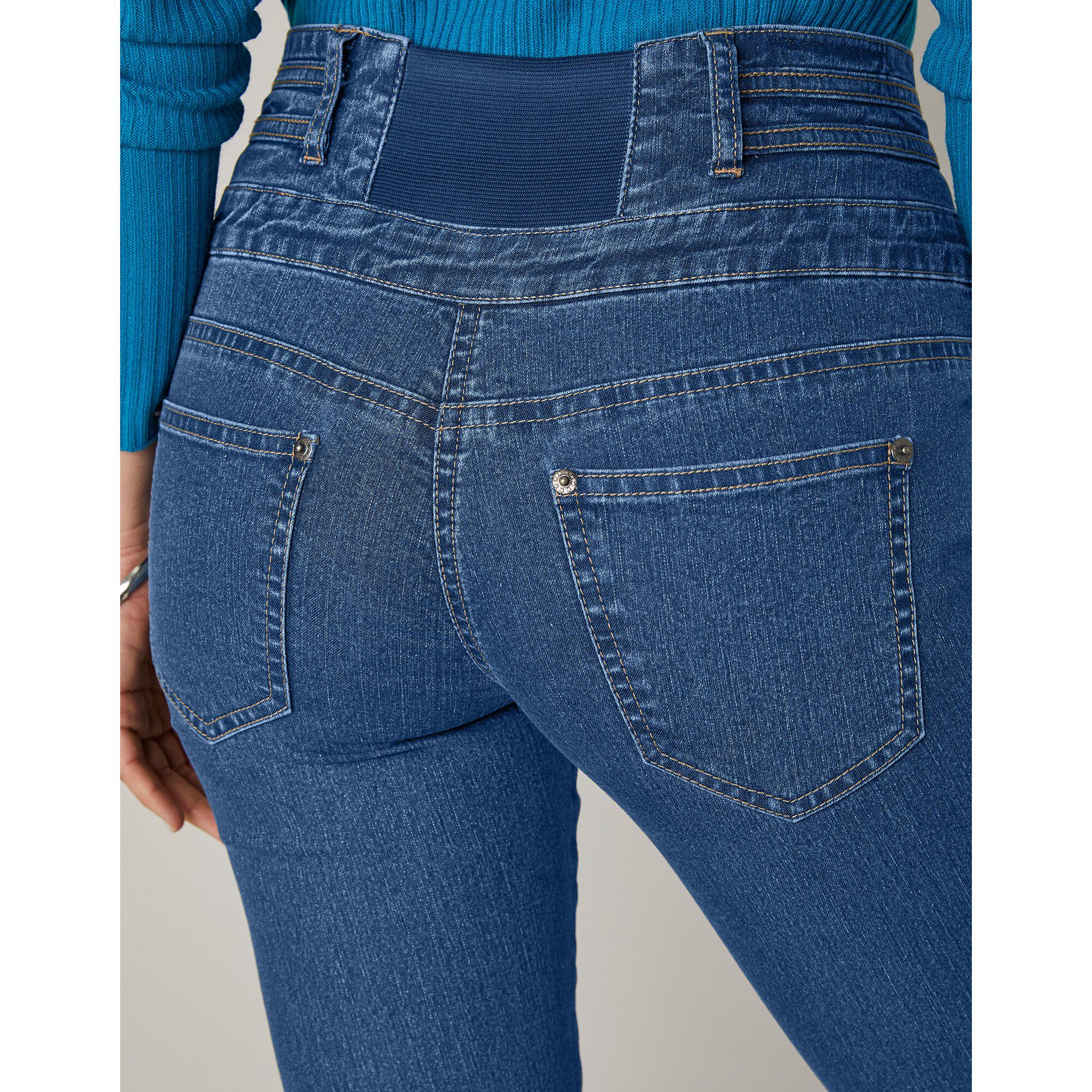 Jean coupe boocut taille haute