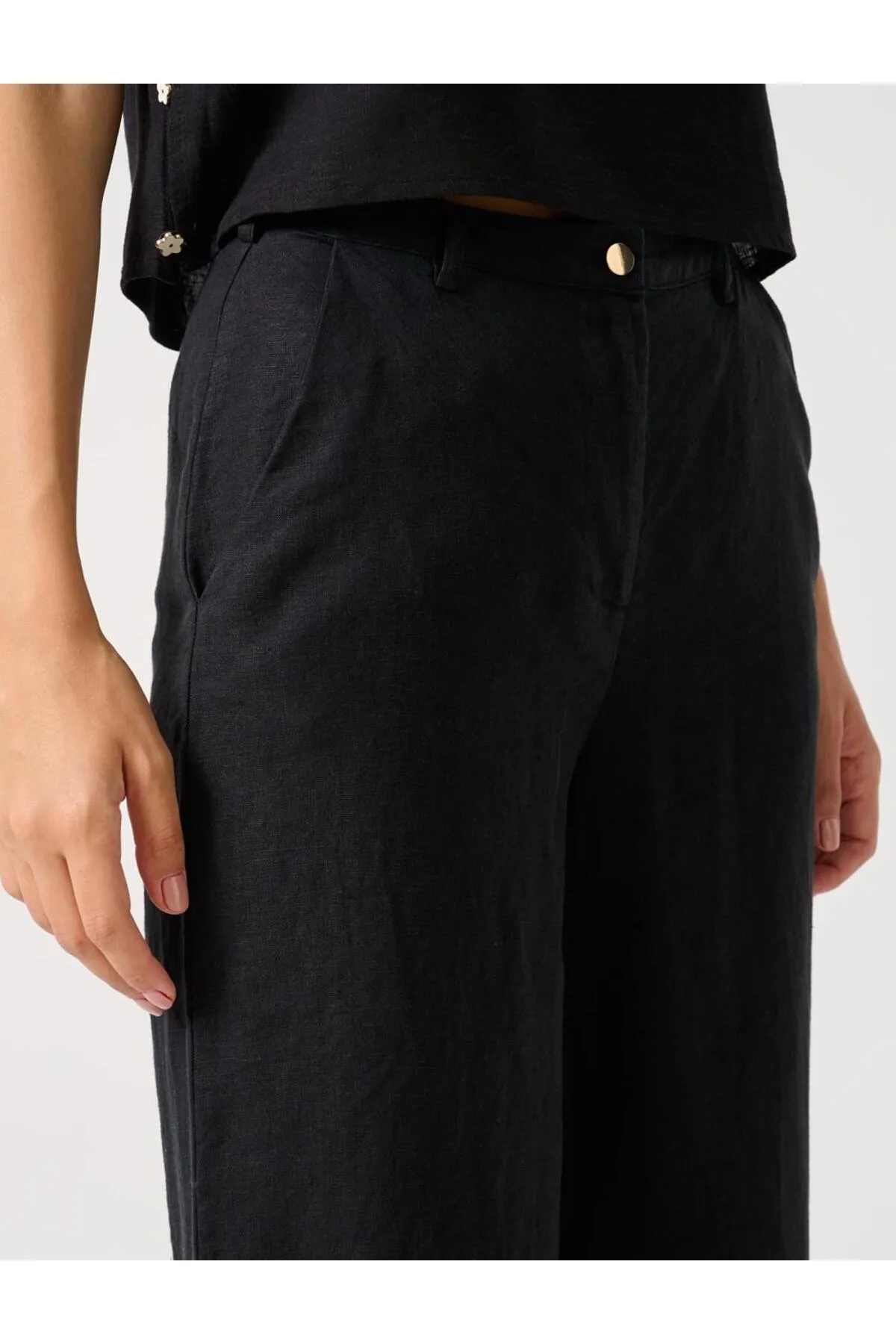 Jimmy Key  Schwarze, locker geschnittene Leinenhose mit hoher Taille und Taschen
