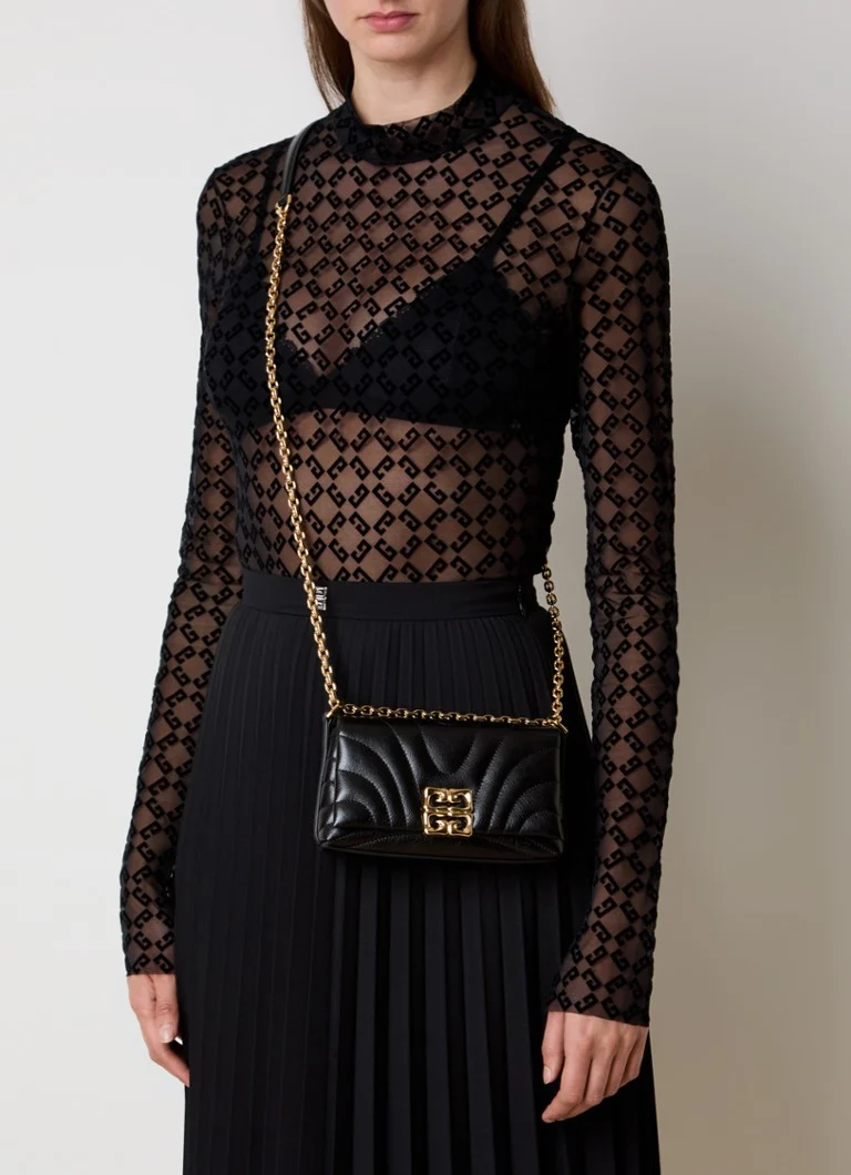 Geantă Givenchy 4G din piele de vițel cu curea de umăr detașabilă.