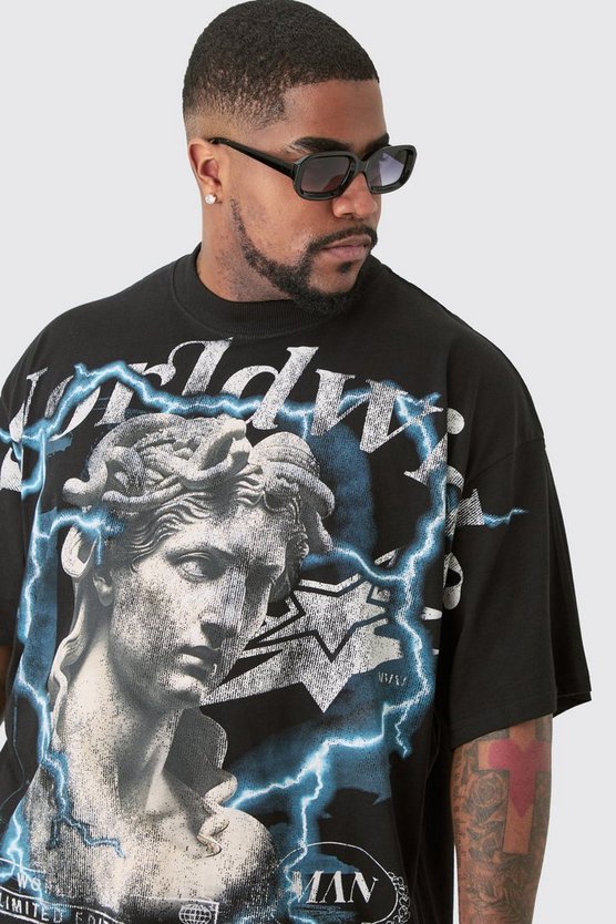 Plus T-Shirt mit Renaissance Worldwide Print