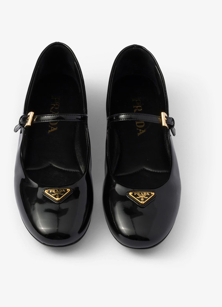 Prada-kiiltonahkainen ballerina