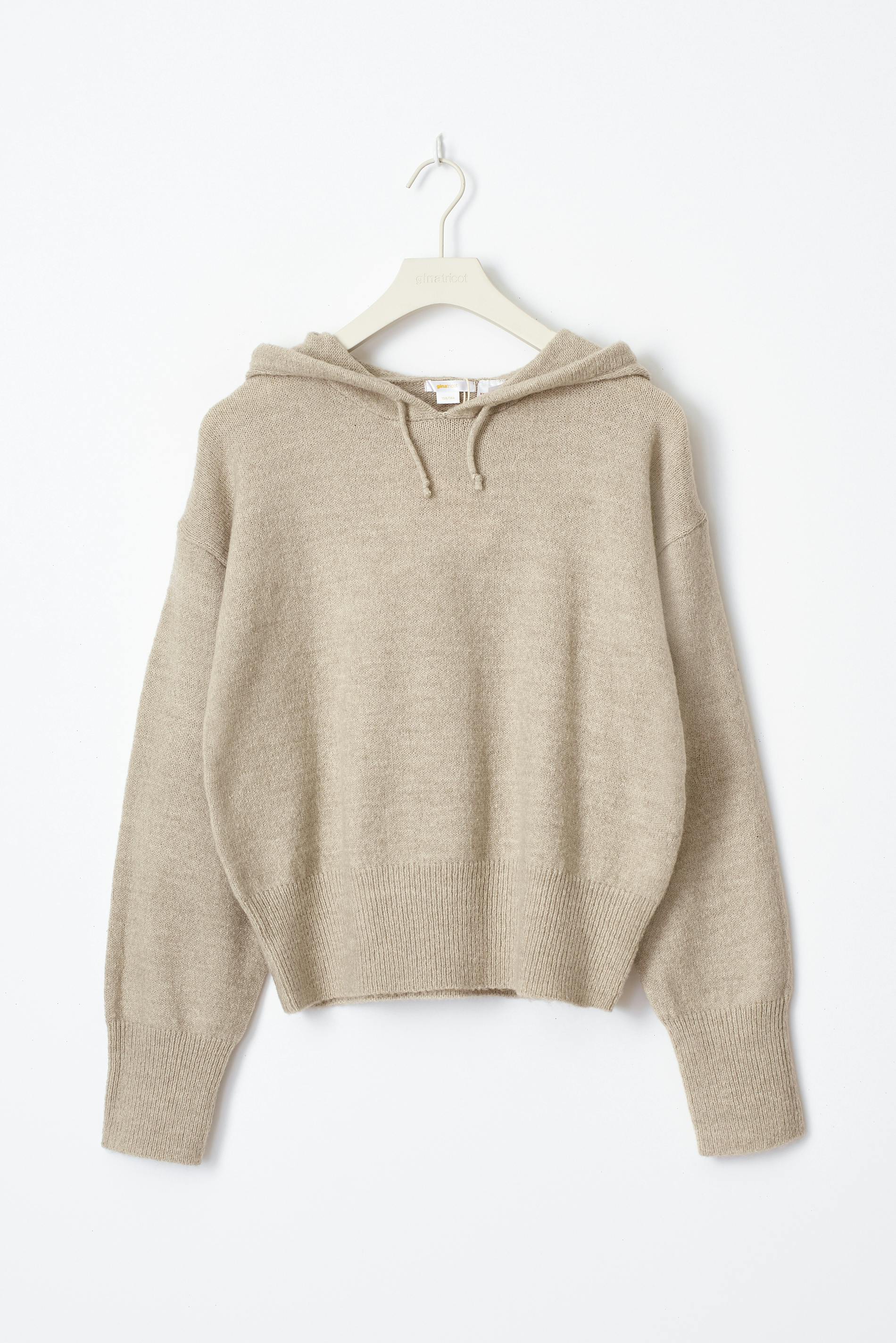 Y soft knitted hoodie