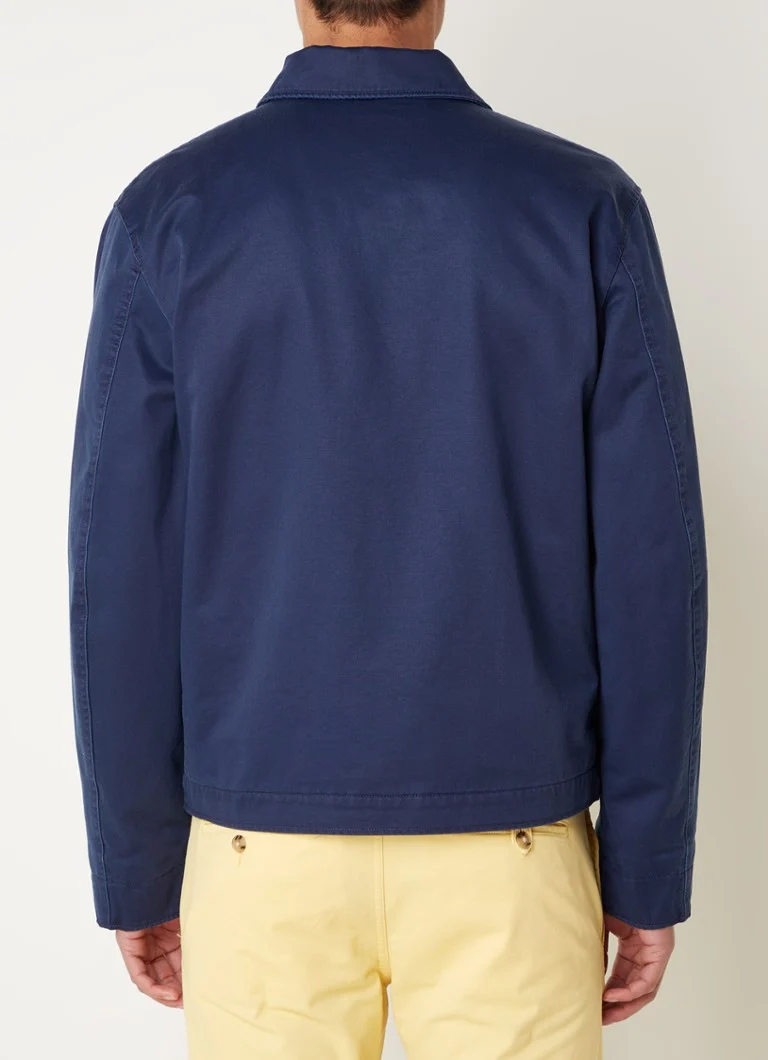 Jaqueta Ralph Lauren com bordados e bolsos laterais.