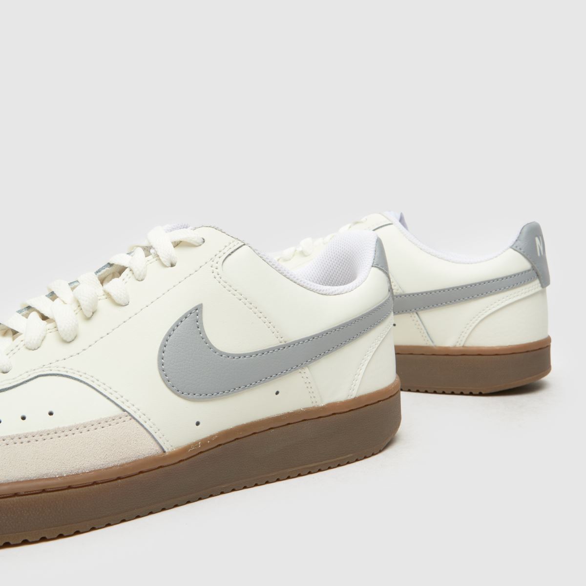 Nike Court Vision cipők bézs multiszínű színben