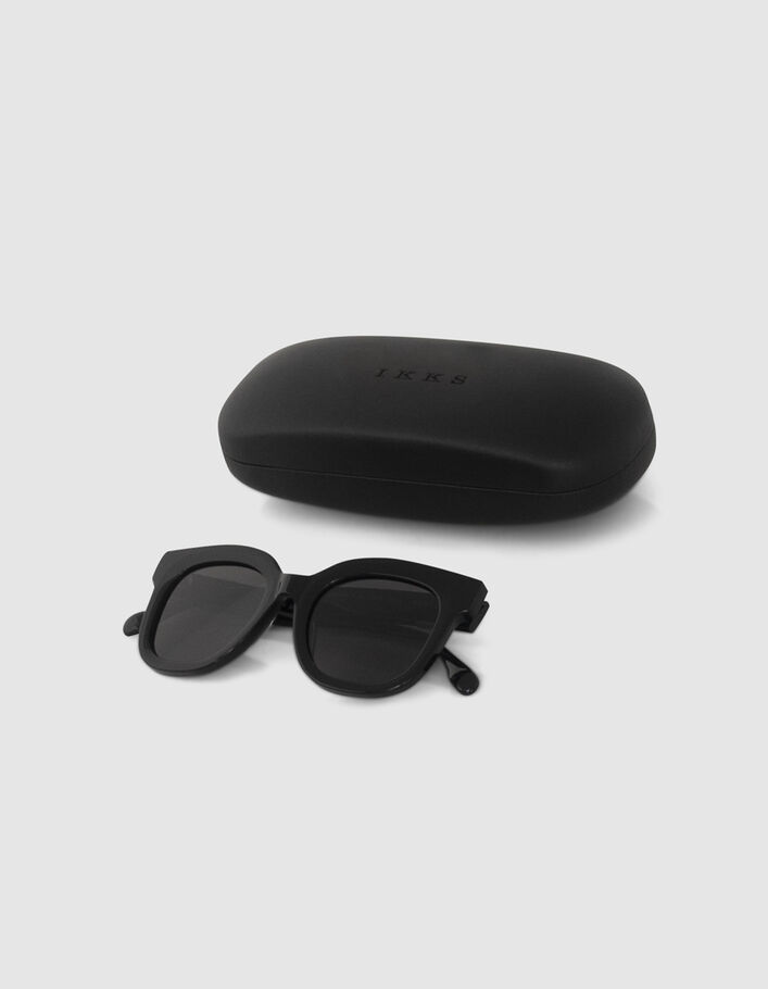 Lunettes solaires noires style oversize papillon Femme