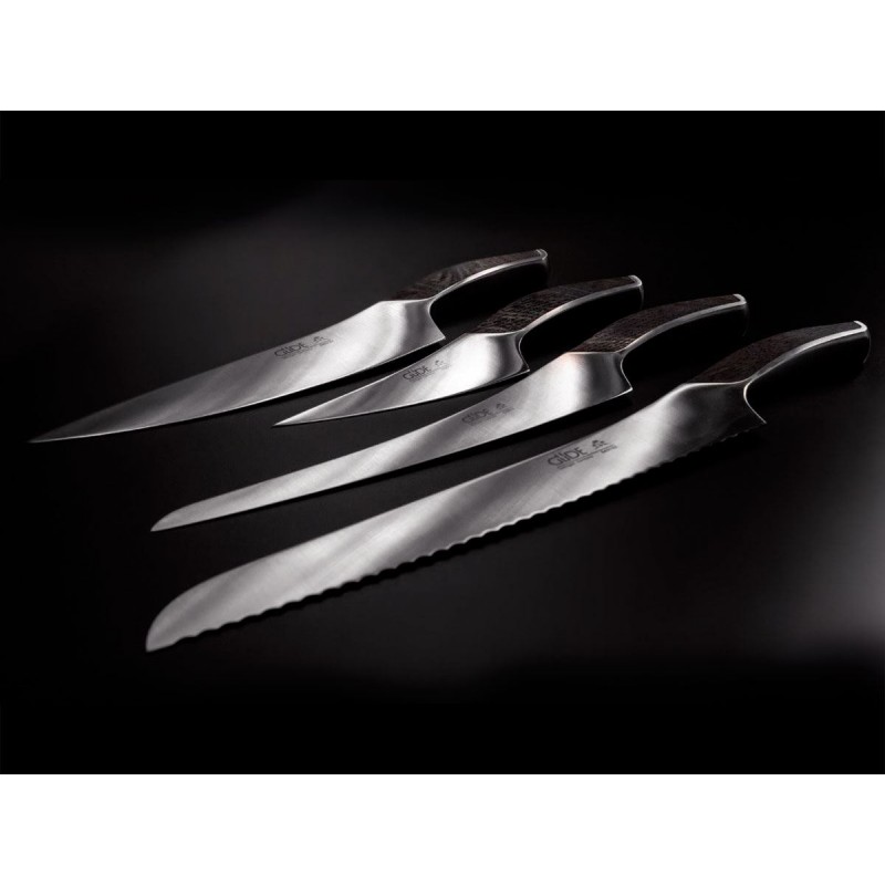 Gude Synchros mit Eichenholzgriff, 32 cm Brotmesser.