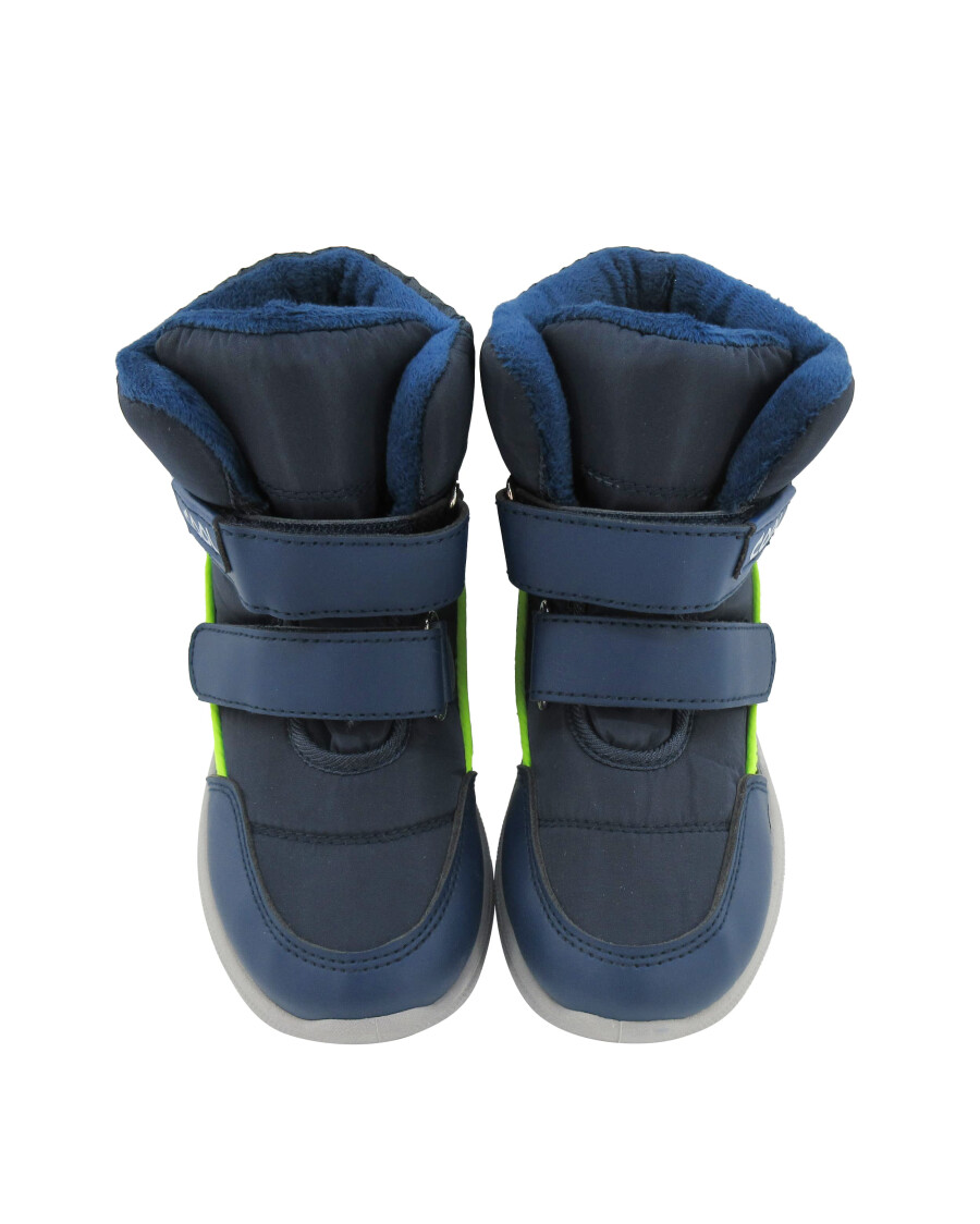 Boots mit Neondetails