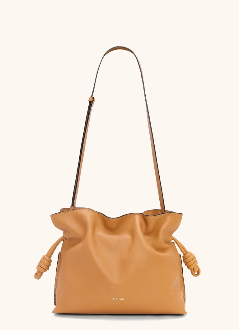 LOEWE Flamenco sajūga soma no teļādas