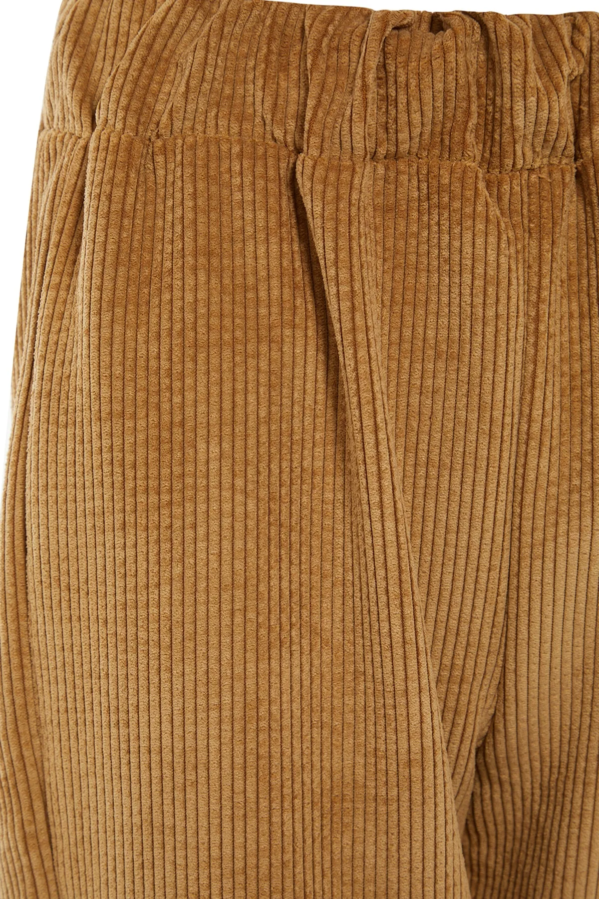 Trendyol Collection  Kamelfarbene Webhose mit hoher Taille TWOAW23PL00297