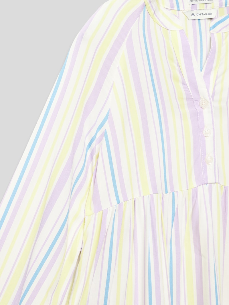 Stoffkleid mit Streifenmuster in offwhite