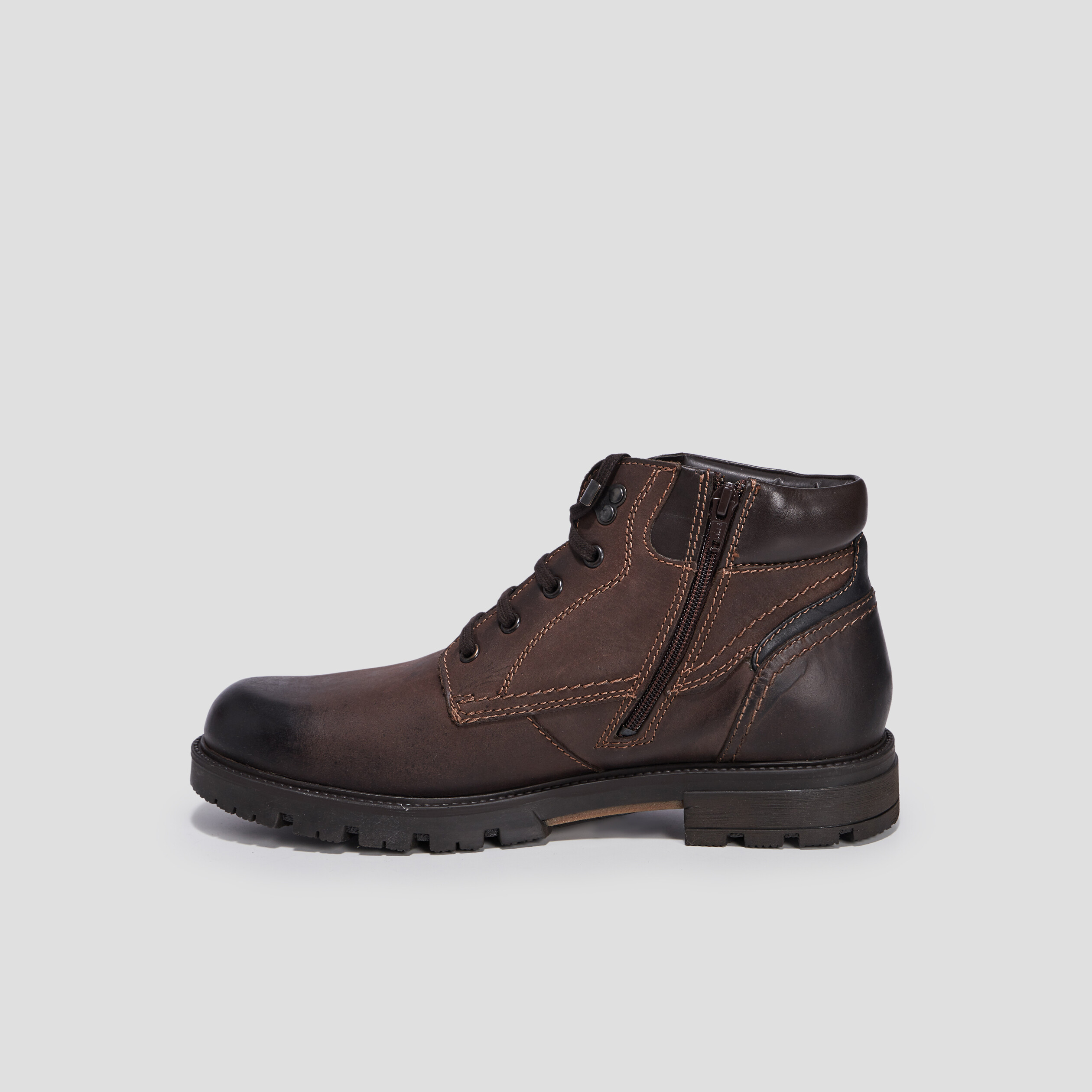 Bottines crantées en cuir marron homme | La Halle
