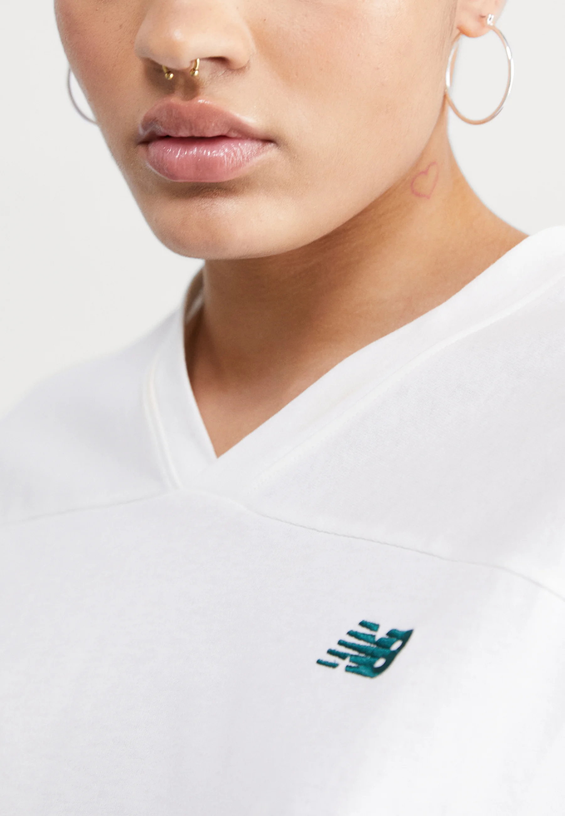 New Balance SPORTSWEARS GREATEST HITS - Camiseta con estampado