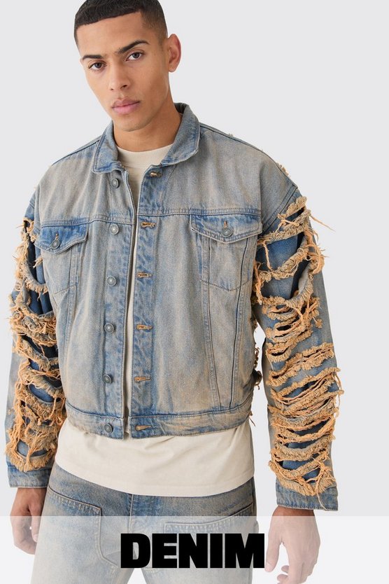 Kastige Jeansjacke mit extremen Rissen