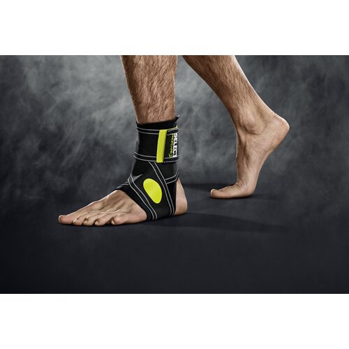 ERSTE HILFE KNÖCHELBANDAGE