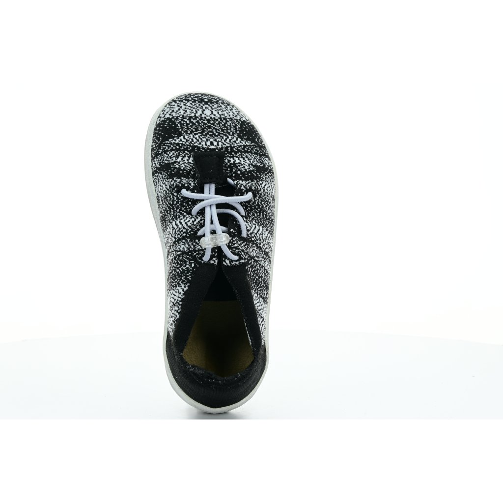 Jonap Knitt New weiß und schwarz Barfuß-Sneakers