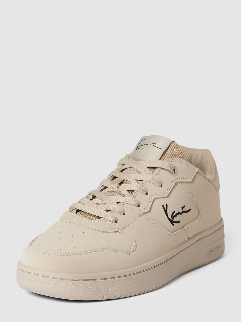 Sneaker mit Label-Stitching in beige