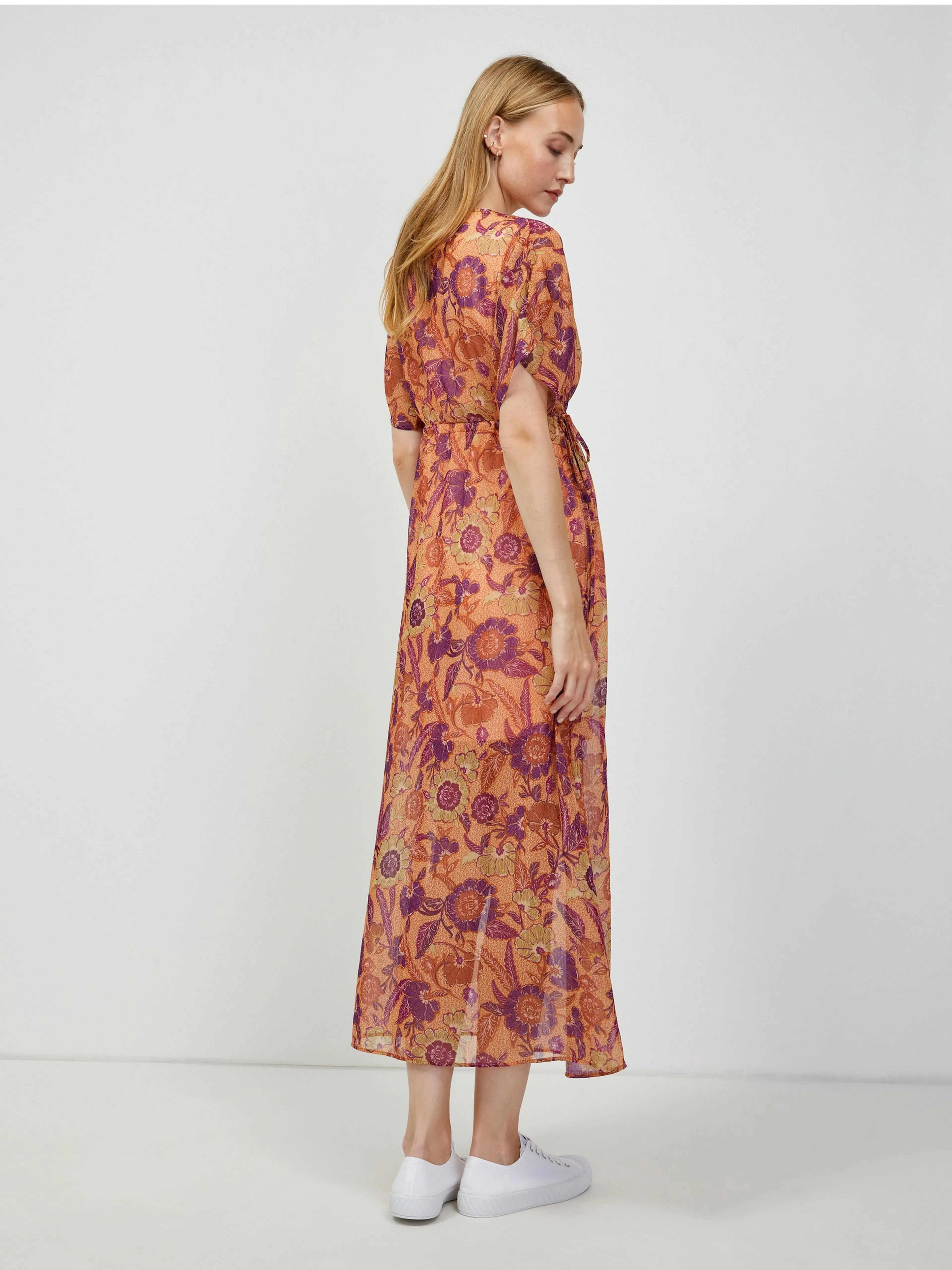 Orangefarbenes Maxikleid mit Blumenmuster ORSAY