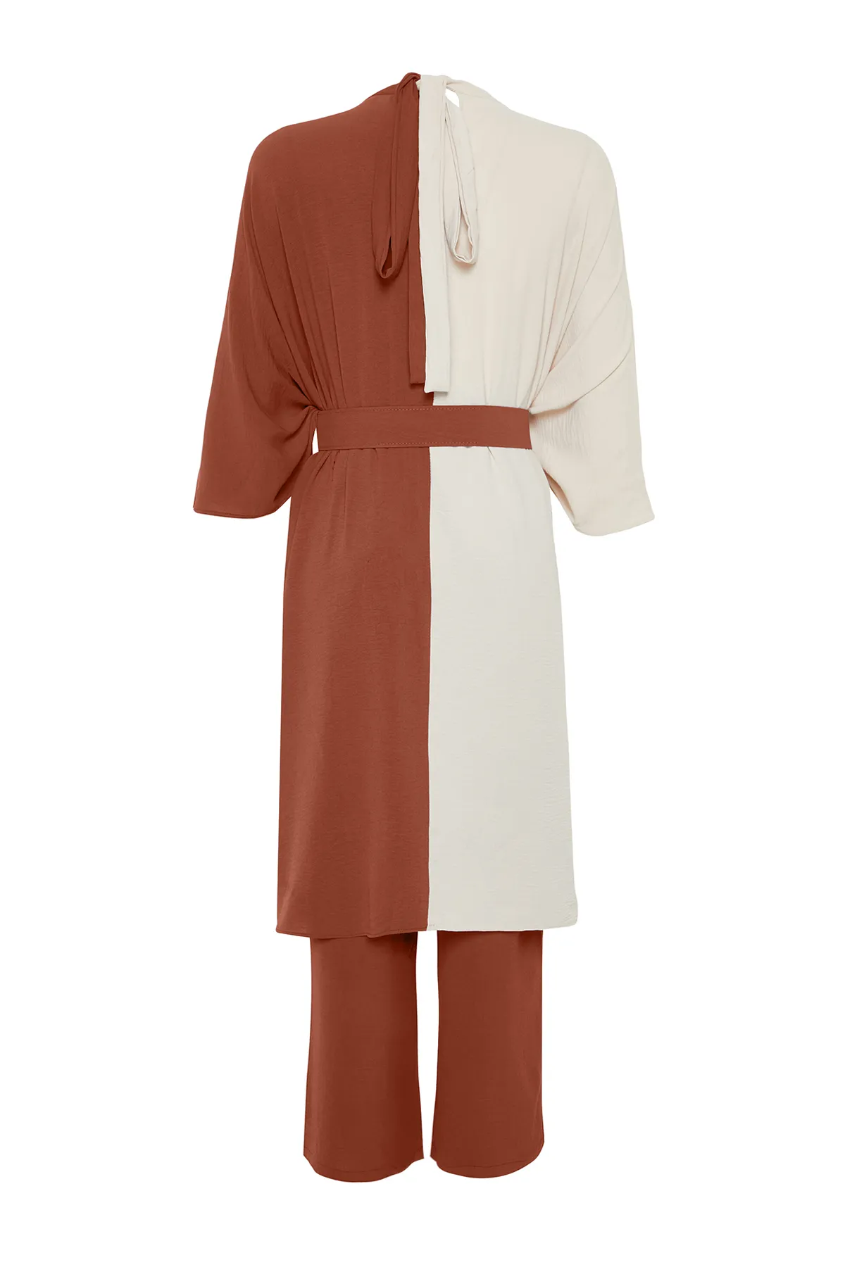 Trendyol Modest  Zimtfarbener, gewebter Tunika-Hosenanzug mit Taillengürtel und Blockfarben TCTSS23US00046