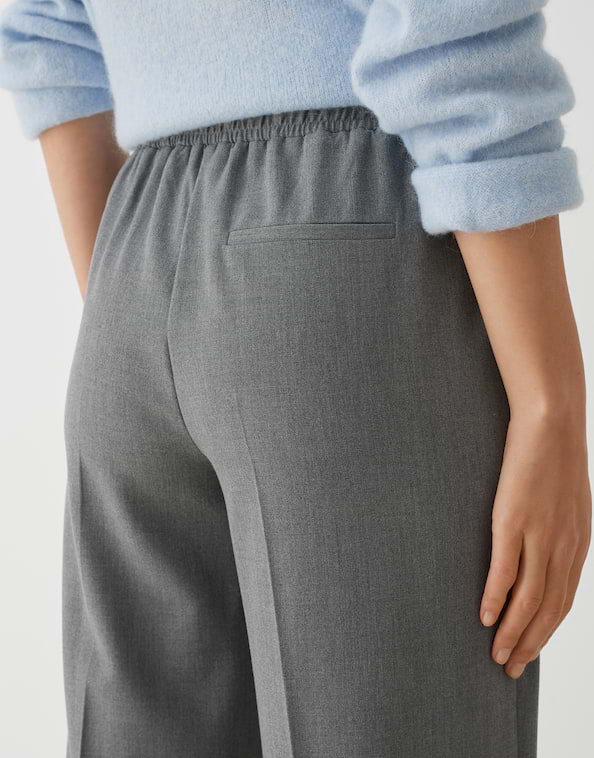 Bundfaltenhose Mutasi
